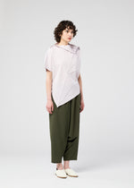 RADIAL FOLD SHIRT、ウィメンズ_トップス_トップ、着用画像4