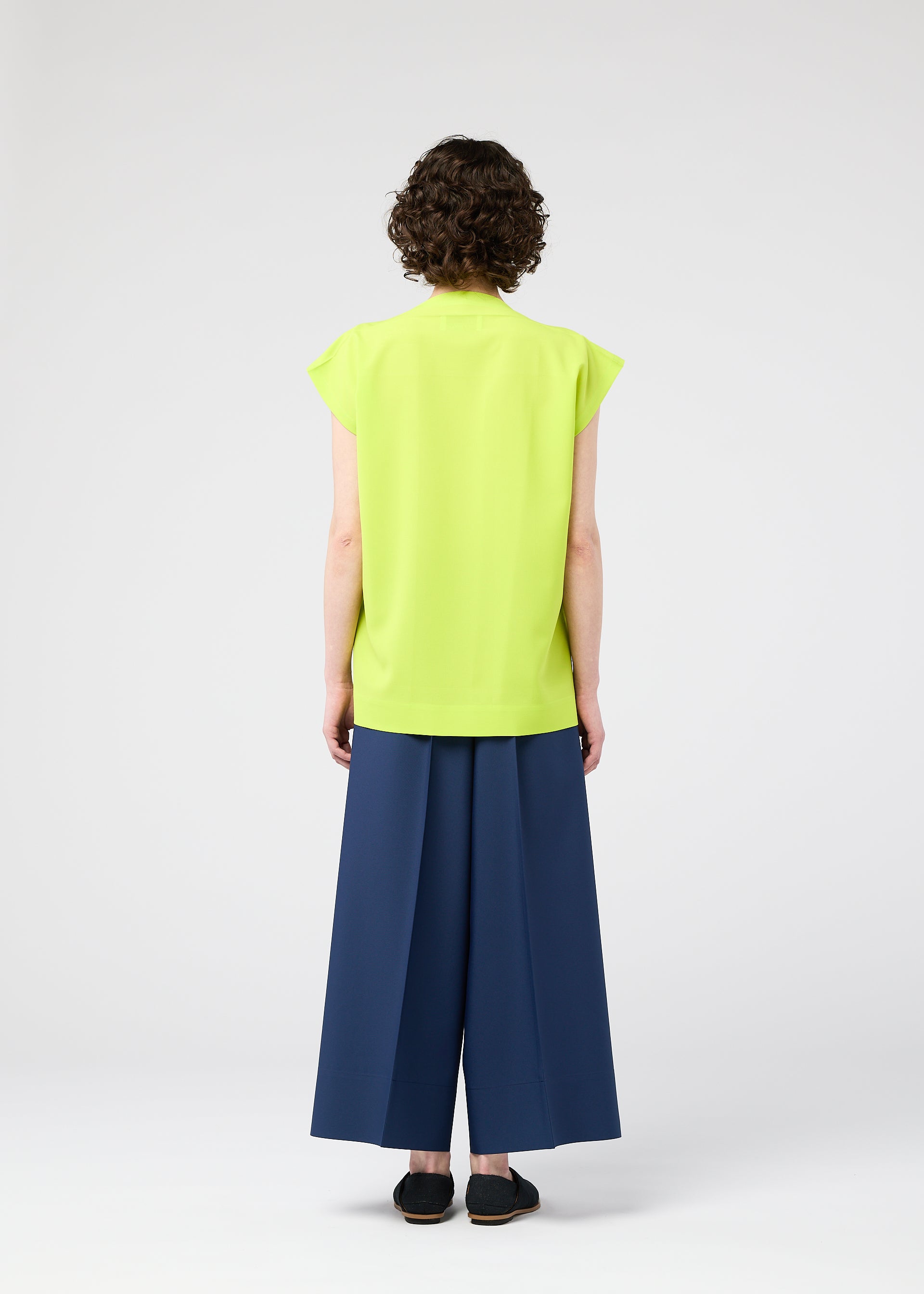 FLAT TUCK T、ウィメンズ_トップス_トップ、着用画像4