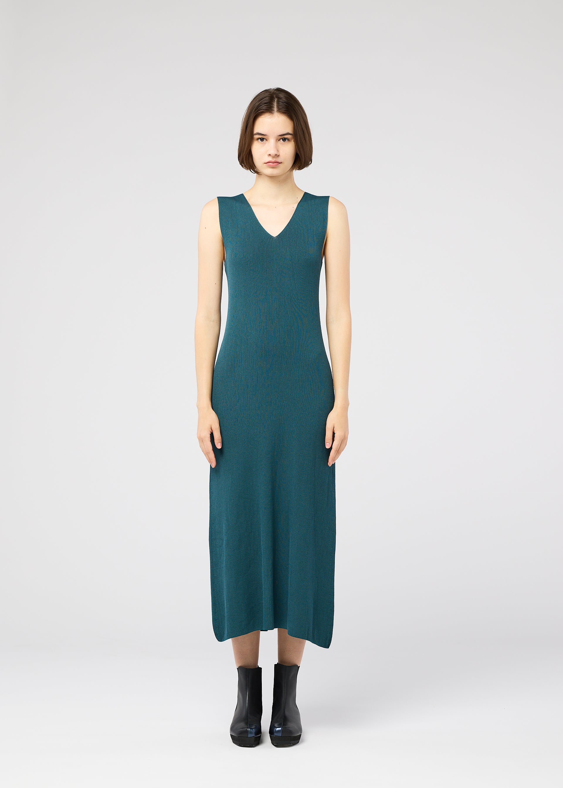 FLAT RIB KNIT 1、ウィメンズ_ワンピース、着用画像1