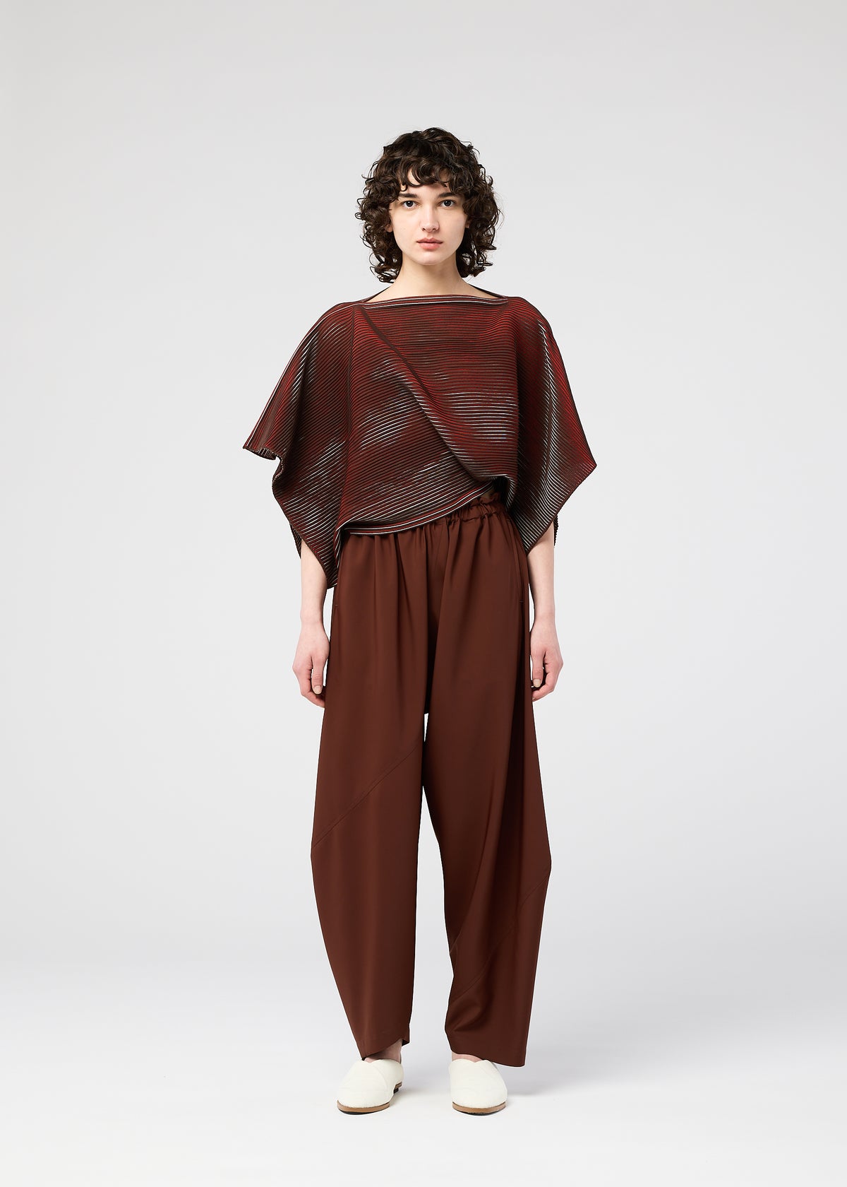 FACET KNIT、ウィメンズ_ニット、着用画像1