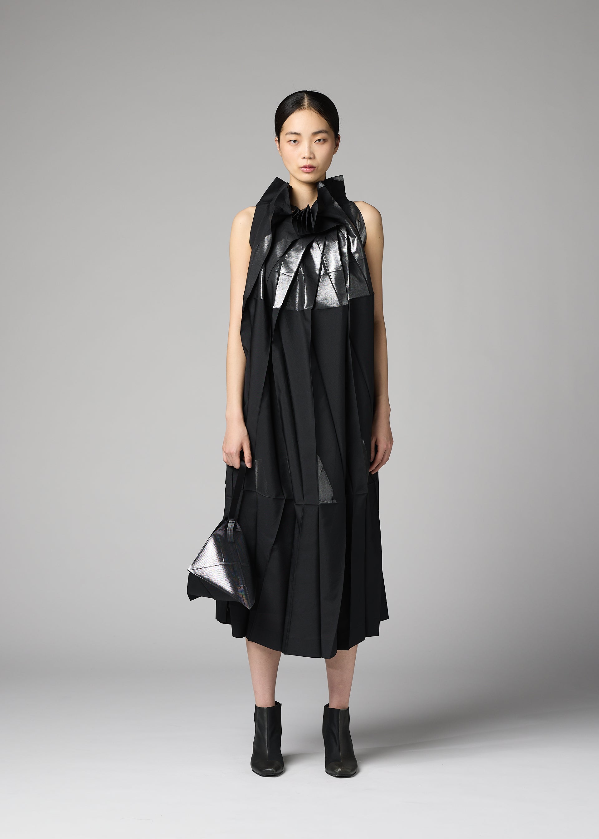 132 5. ISSEY MIYAKE – isseymiyake.com