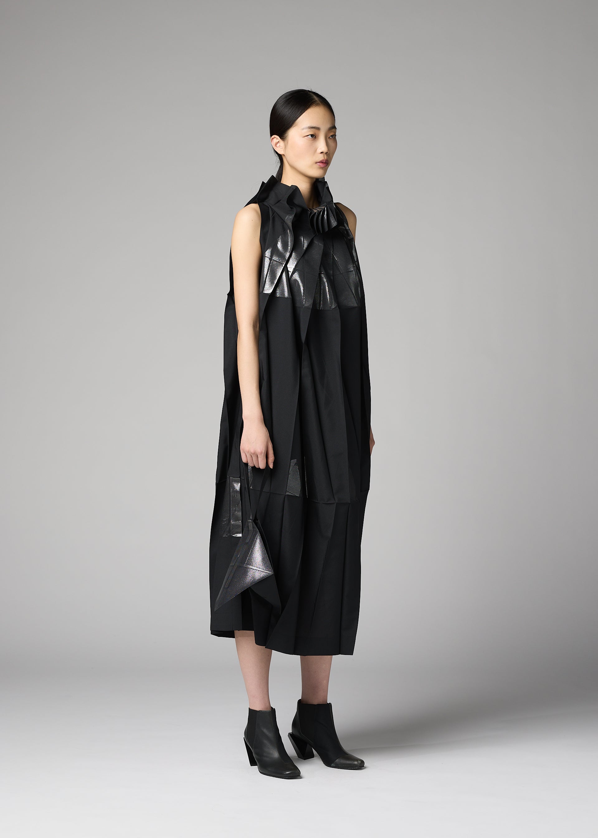F-BG – isseymiyake.com