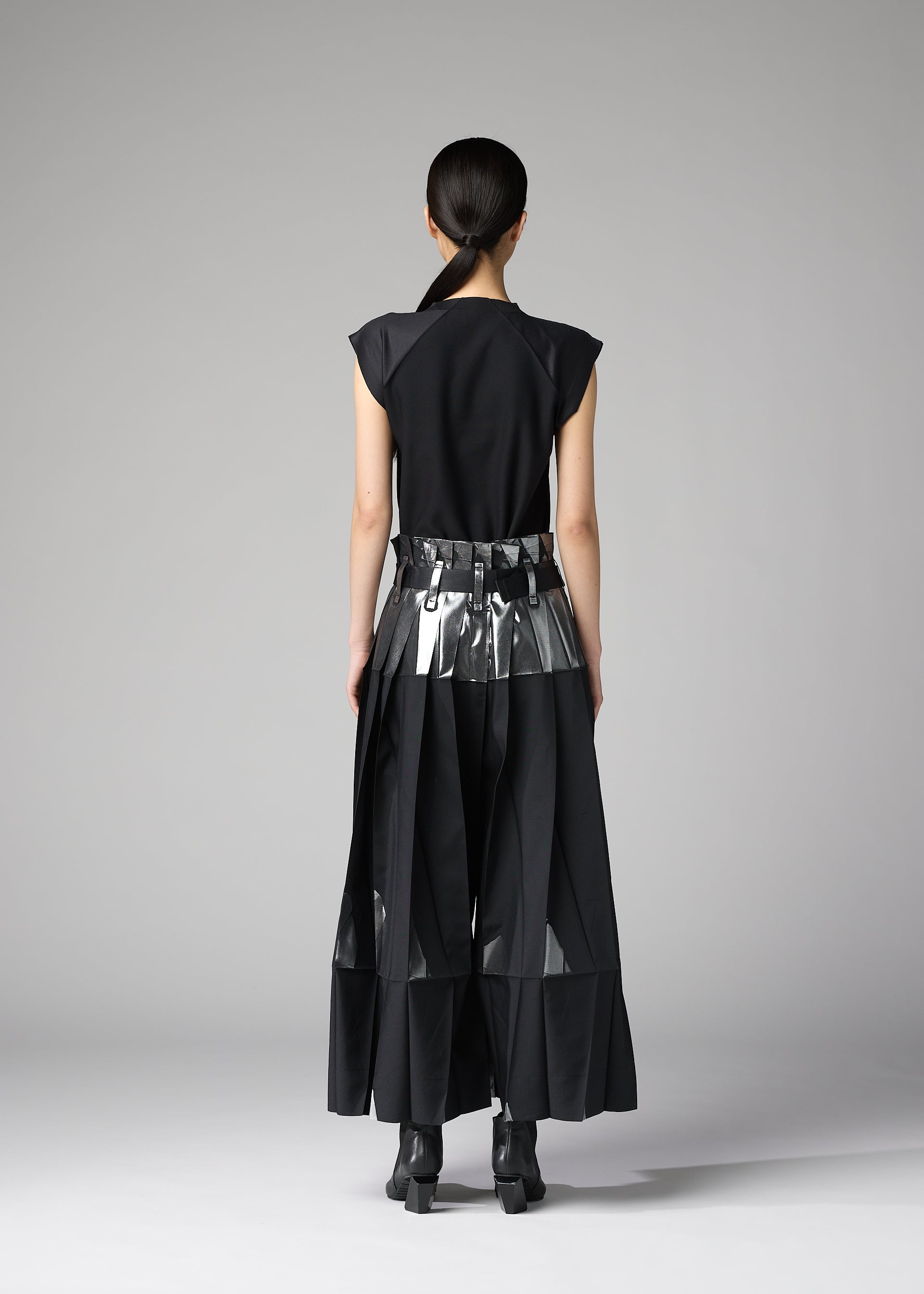 No.3-1 – isseymiyake.com