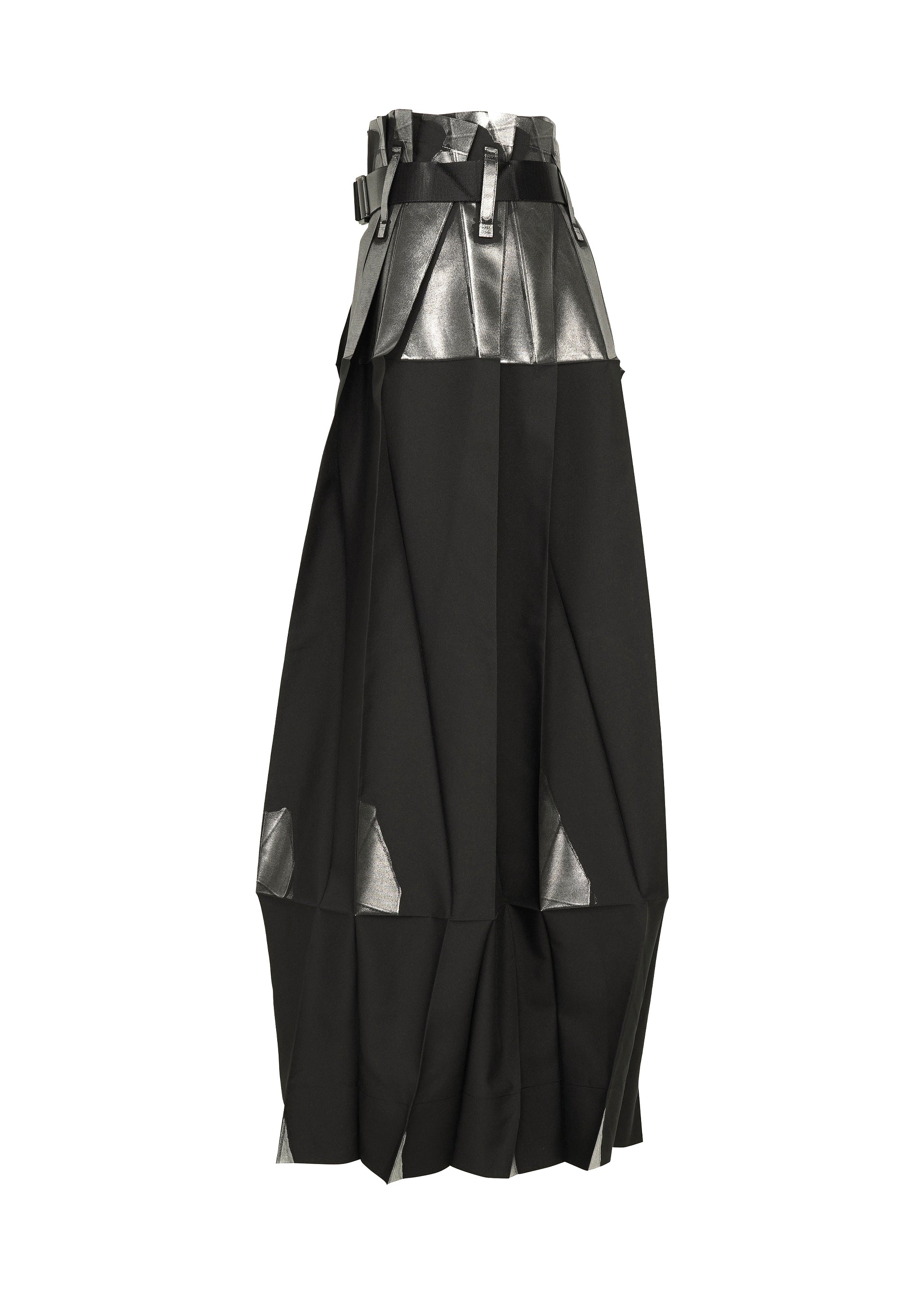 No.3-1 – isseymiyake.com