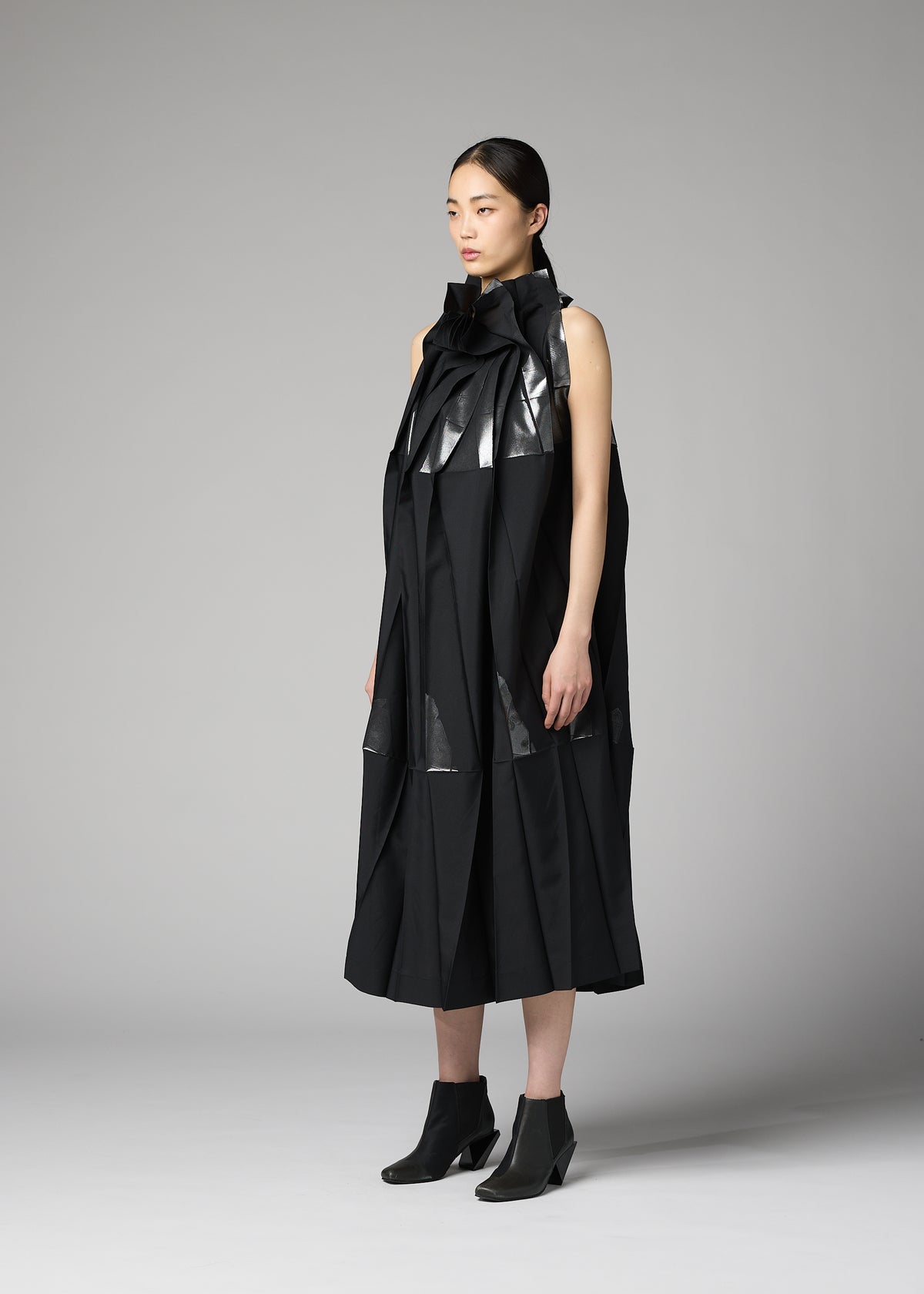 No.3-2、ウィメンズ_ワンピース、着用画像2