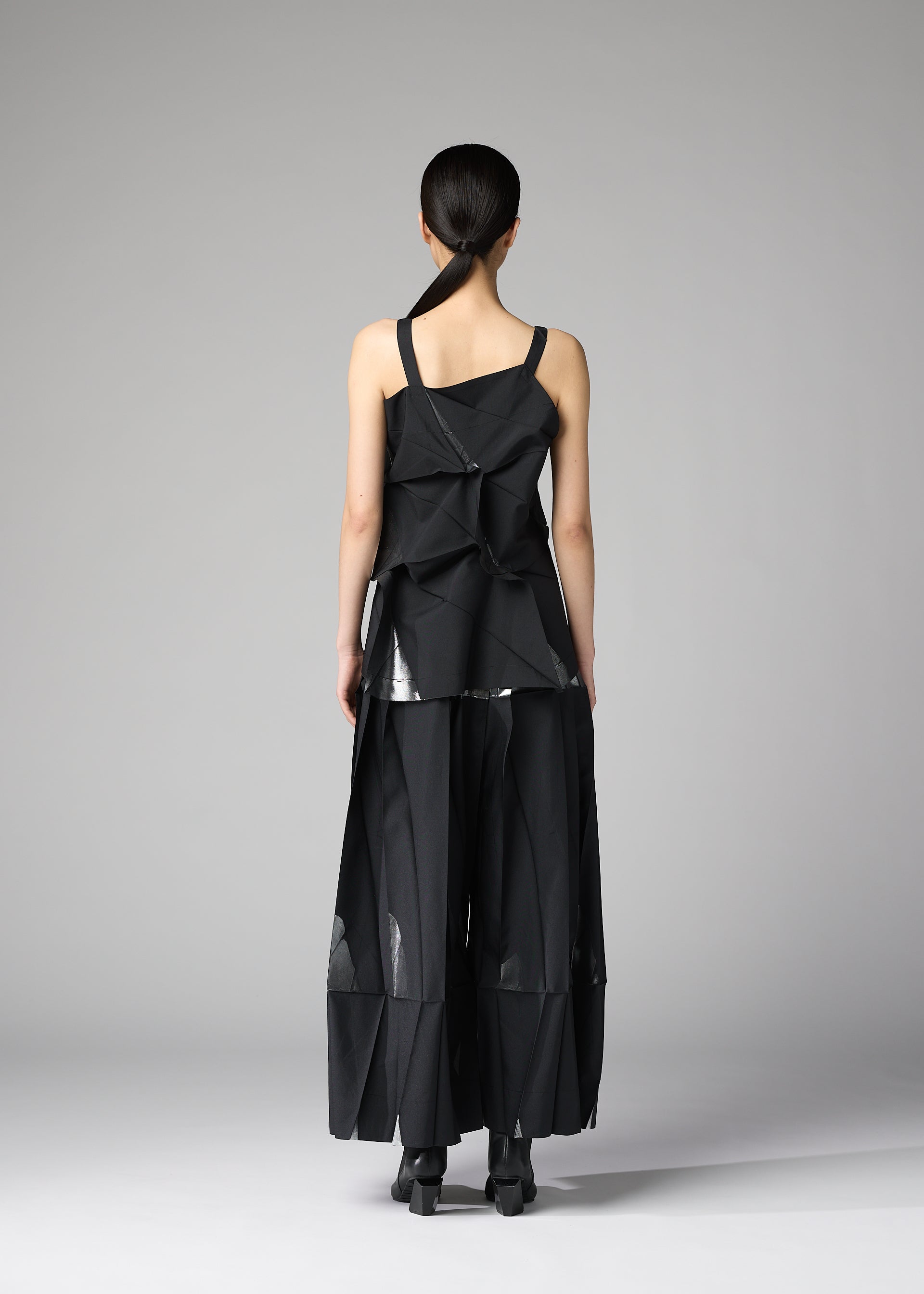 No.1-1 – isseymiyake.com