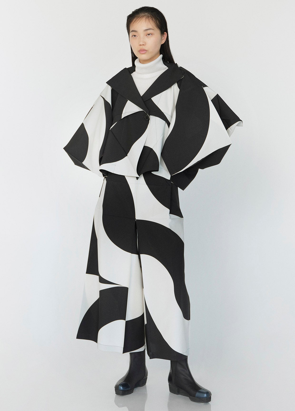 132 5. ISSEY MIYAKE ルック – isseymiyake.com