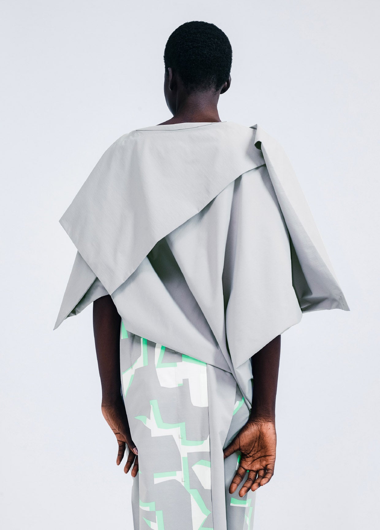 132 5. ISSEY MIYAKE ルック – isseymiyake.com