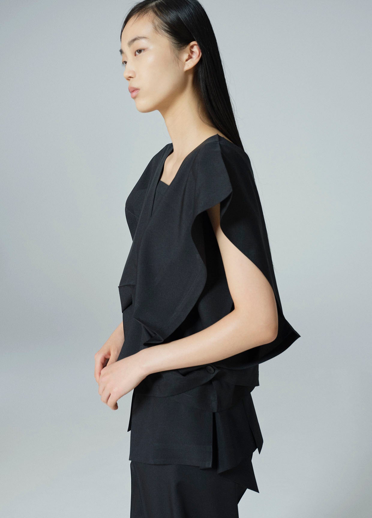 132 5. ISSEY MIYAKE ルック – isseymiyake.com