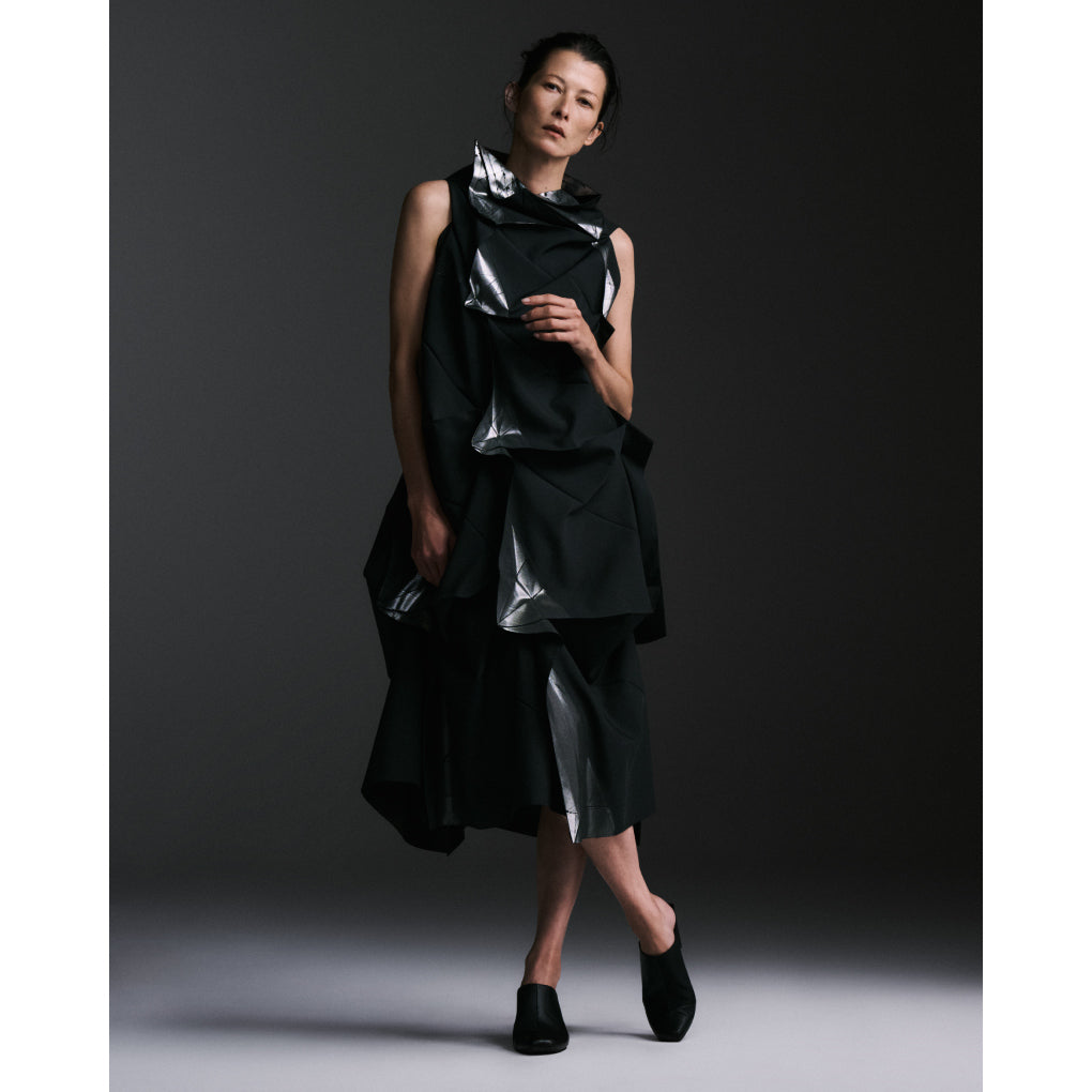 132 5. ISSEY MIYAKE ビジュアルアーカイブ – isseymiyake.com
