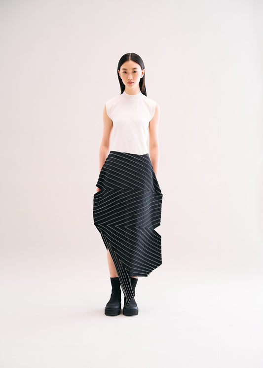 V SQUARED、ウィメンズ_スカート、着用画像1