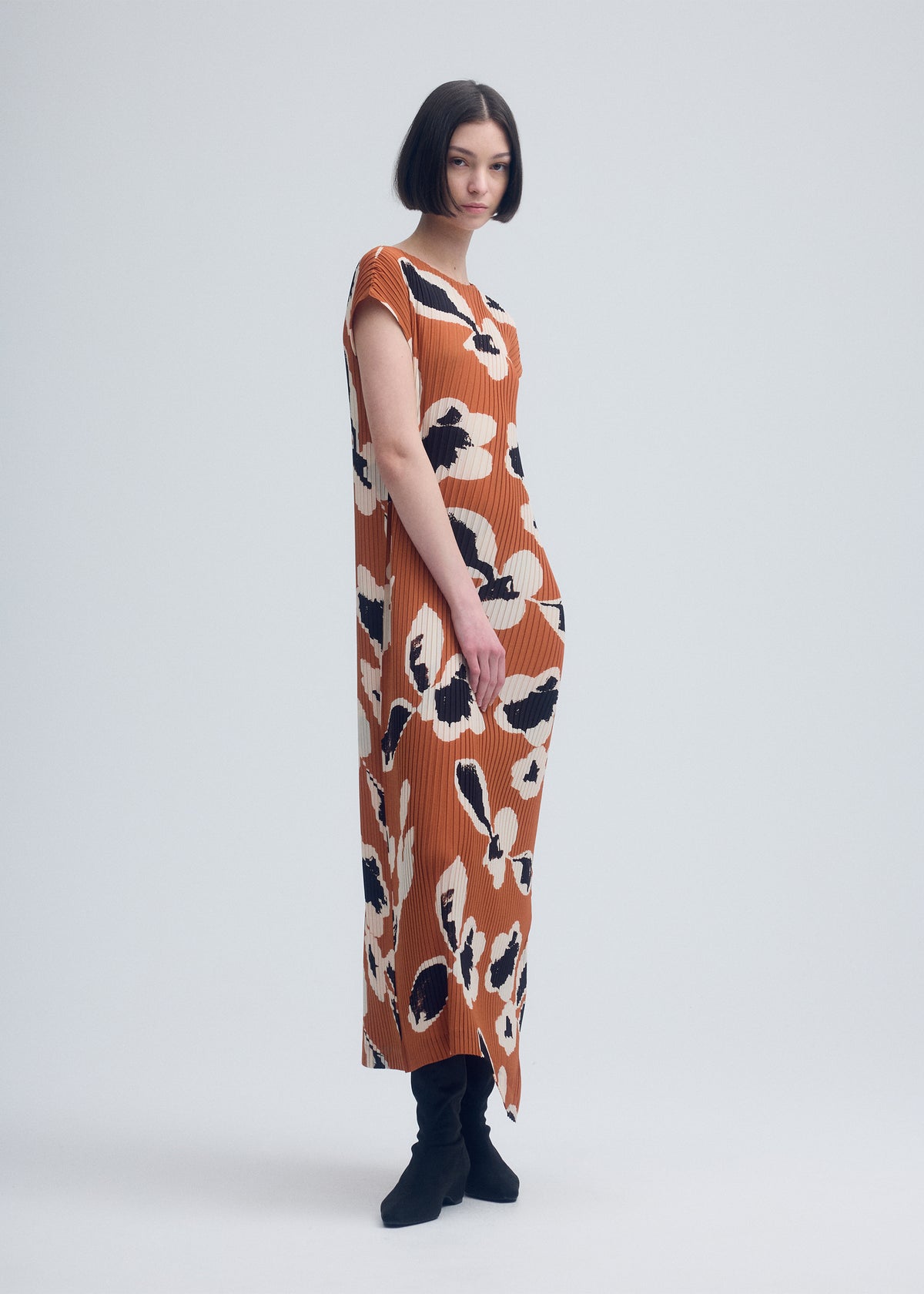 VIGOR PLEATS – isseymiyake.com