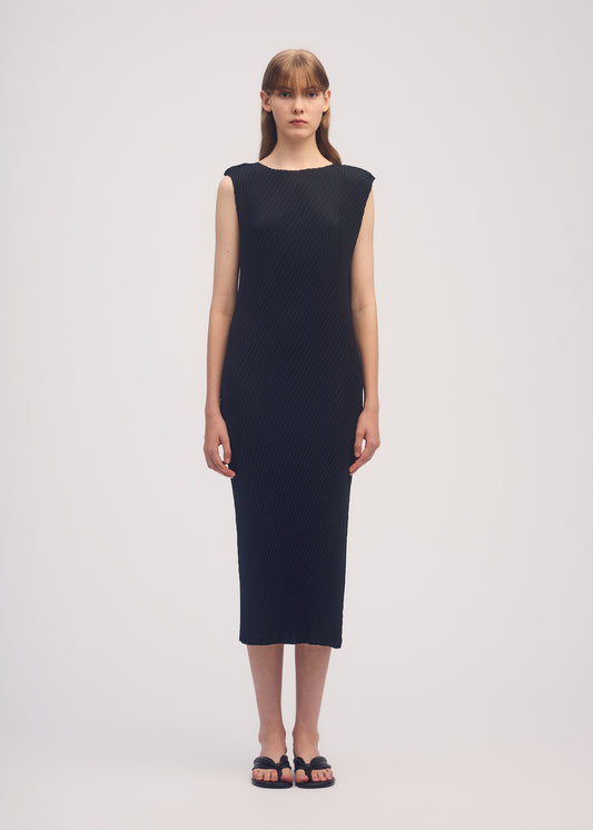 RHOMBUS PLEATS、ウィメンズ_ワンピース、着用画像1