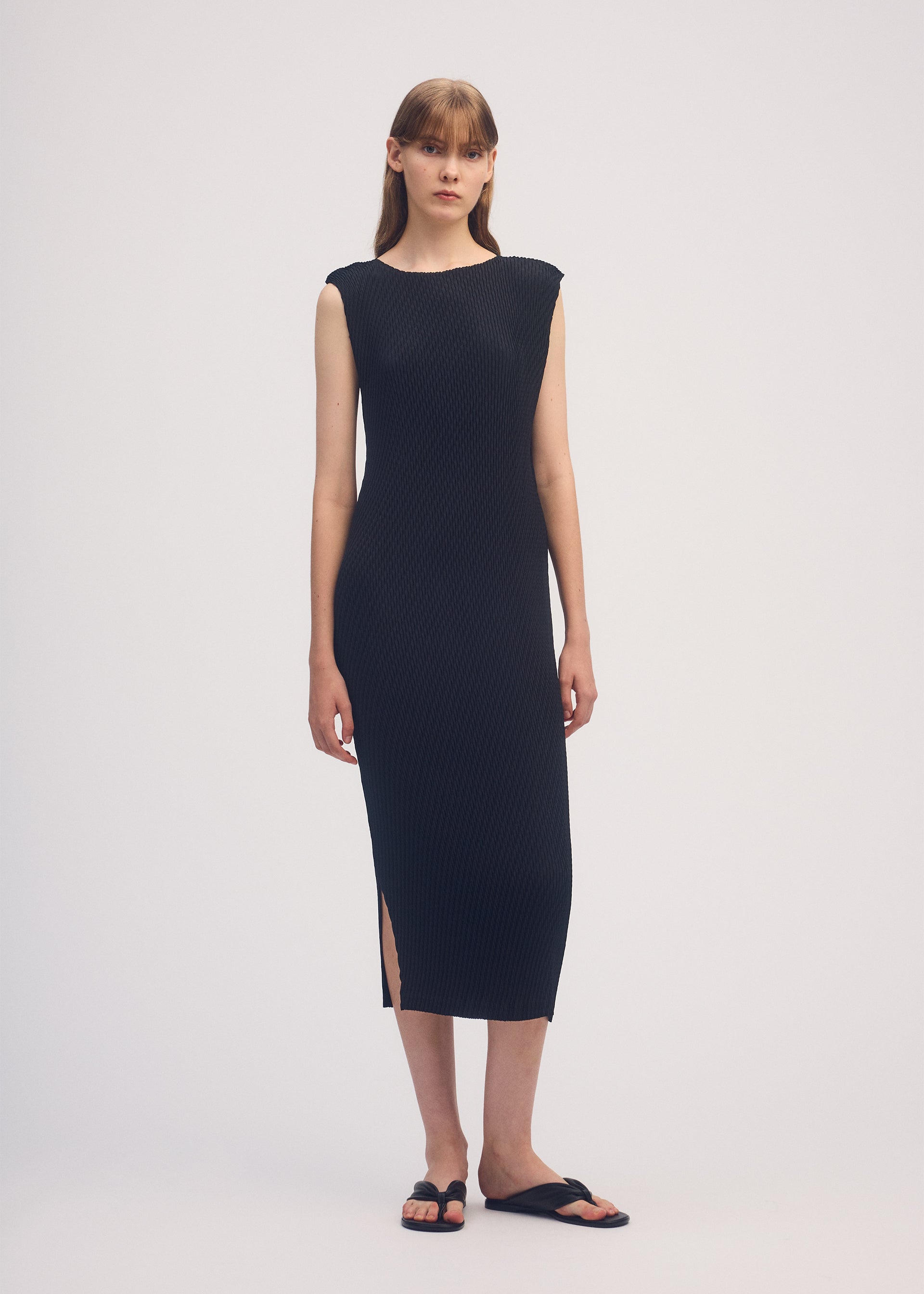 RHOMBUS PLEATS、ウィメンズ_ワンピース、着用画像2