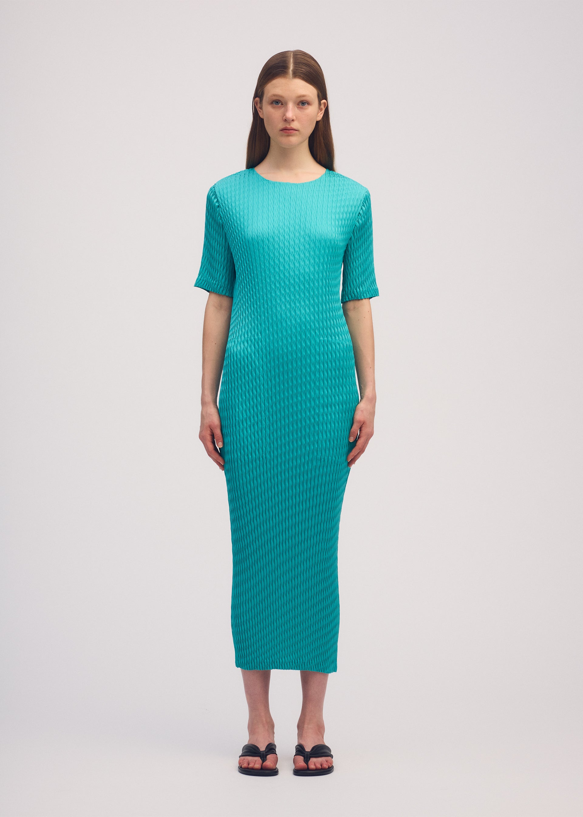 SLEEK PLEATS、ウィメンズ_ワンピース、着用画像1