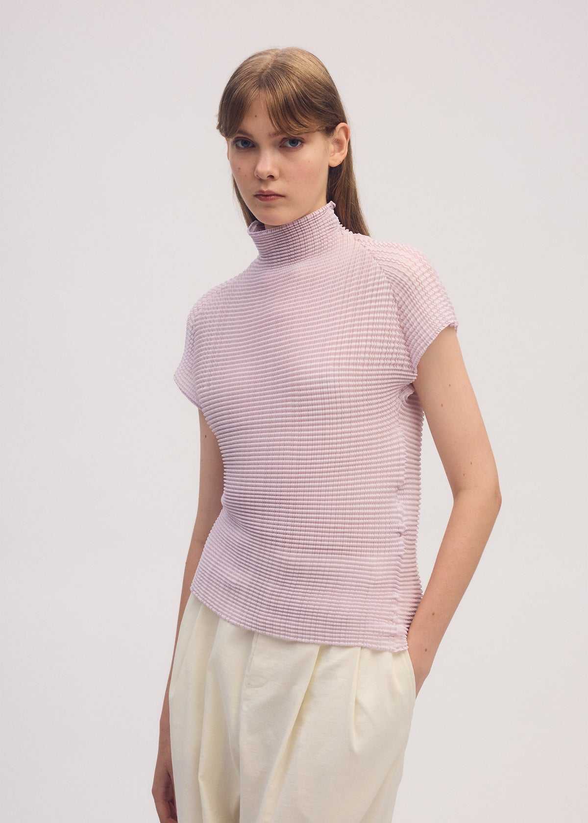 WOOLY PLEATS-56、ウィメンズ_トップス_トップ、着用画像2