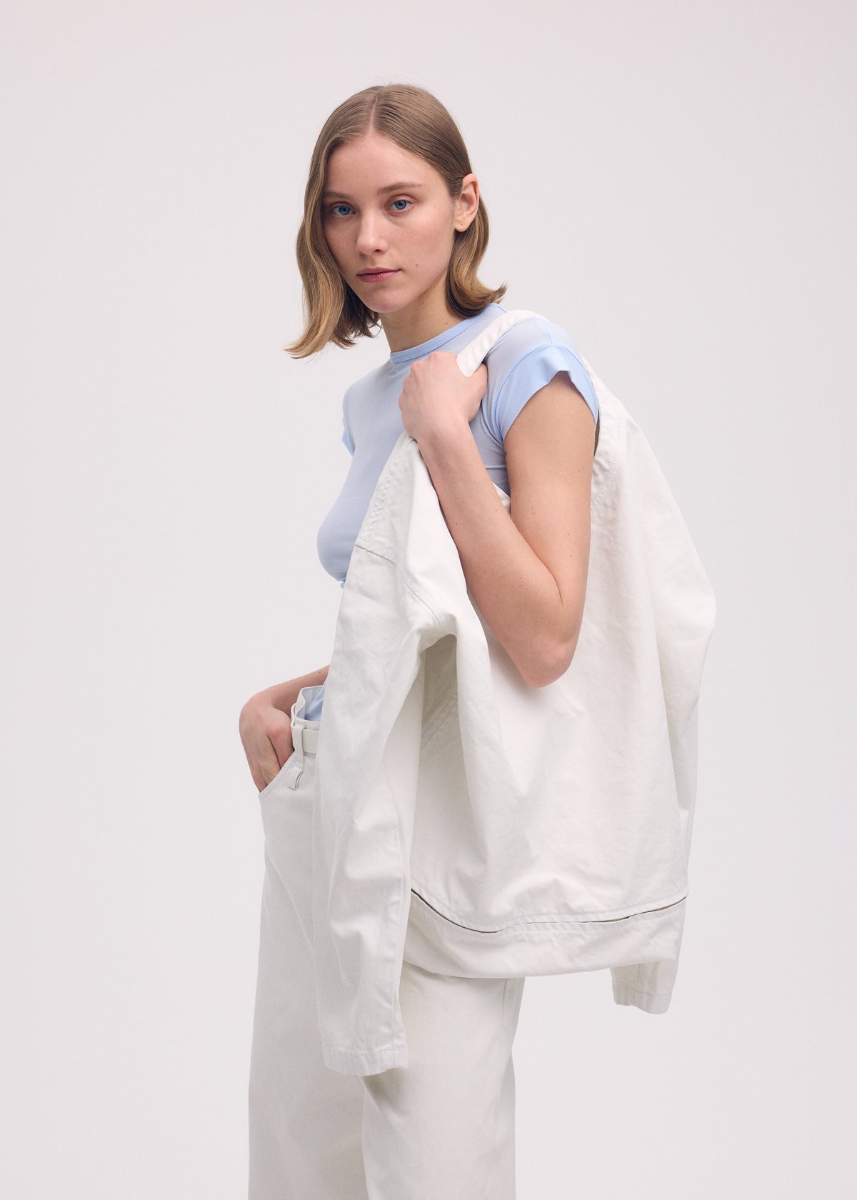 SCULPTURAL (BAG)、バッグ&財布_トートバッグ、着用画像1