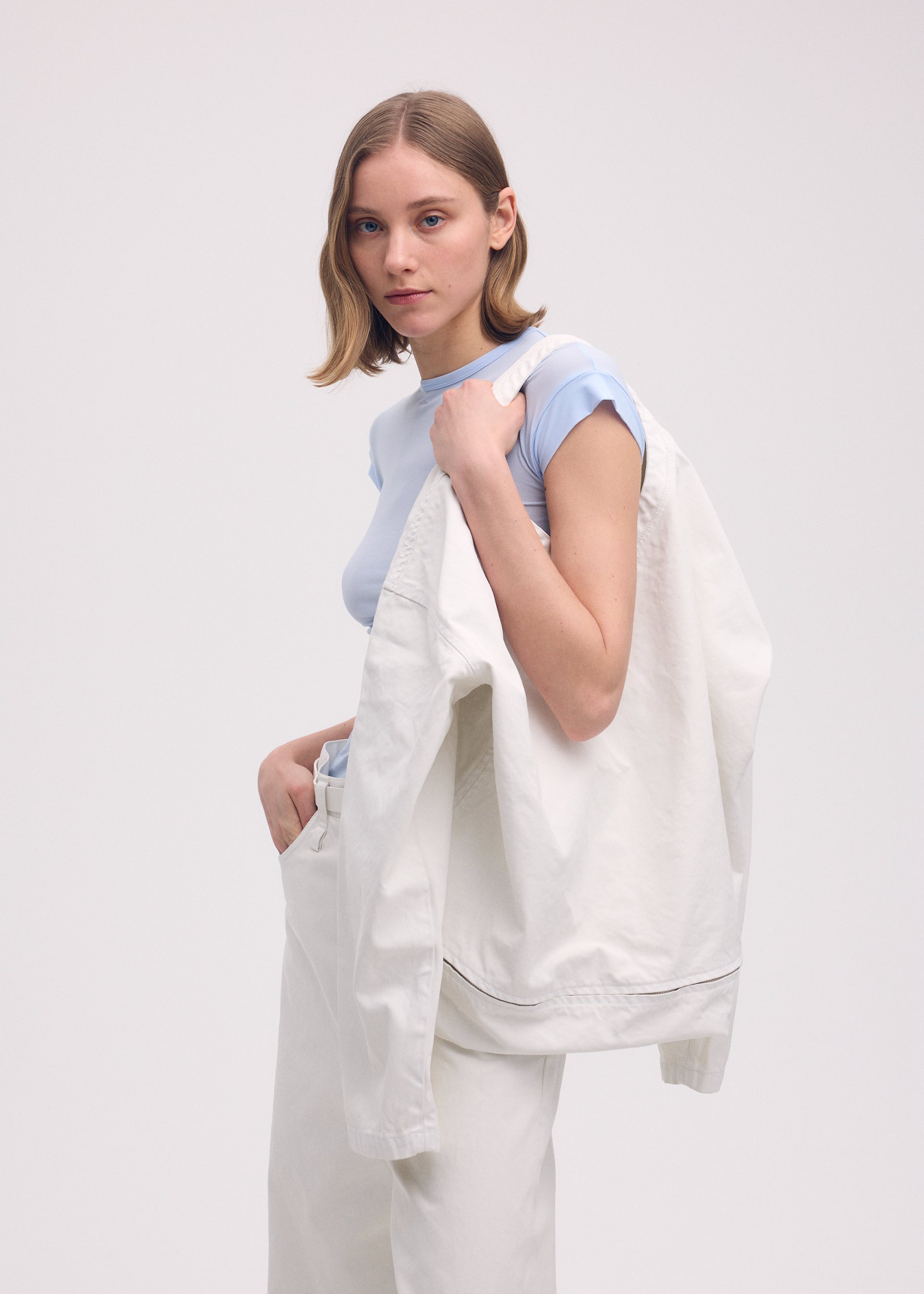 SCULPTURAL (BAG)、バッグ&財布_トートバッグ、着用画像1