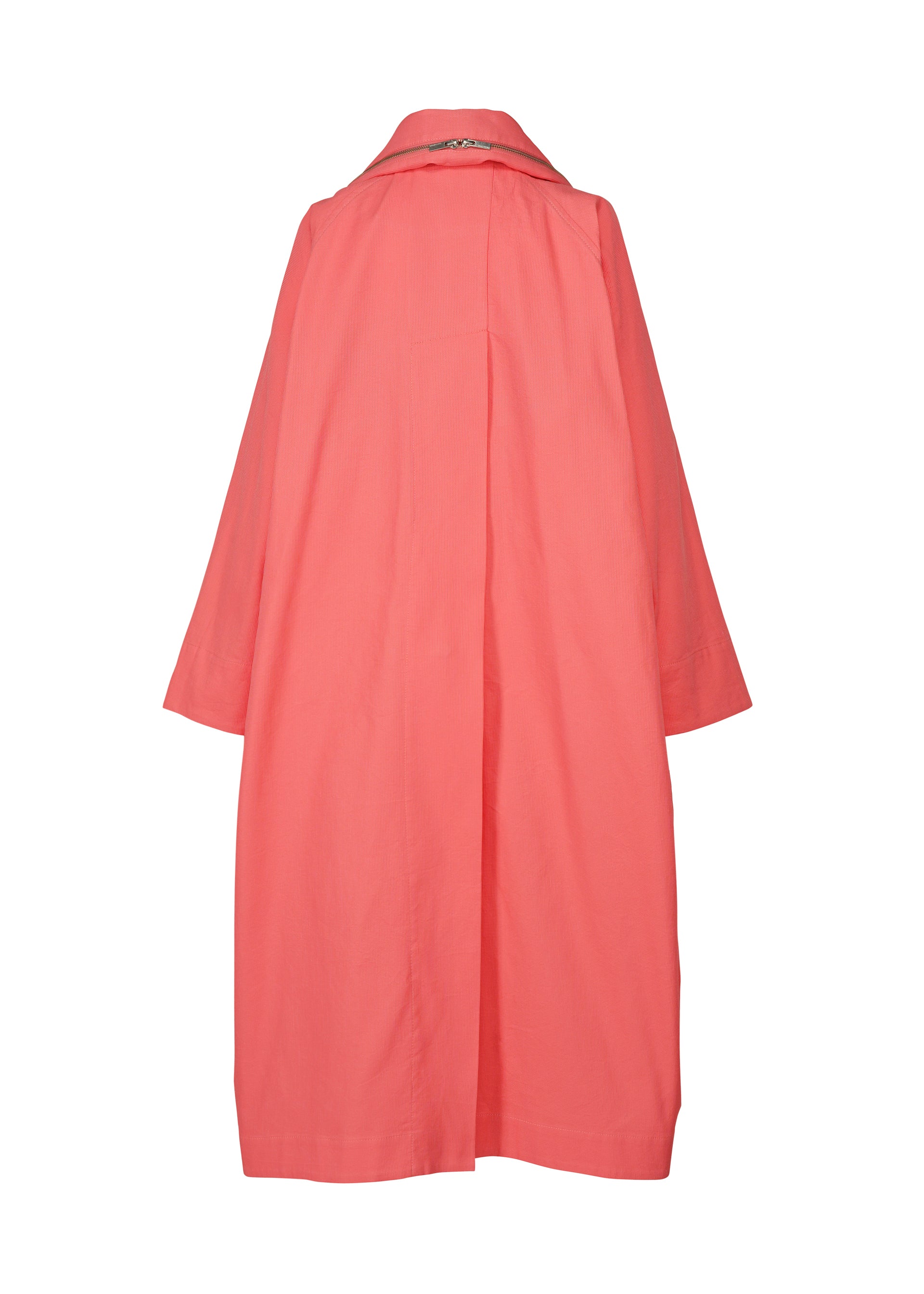 PEEKABOO – isseymiyake.com