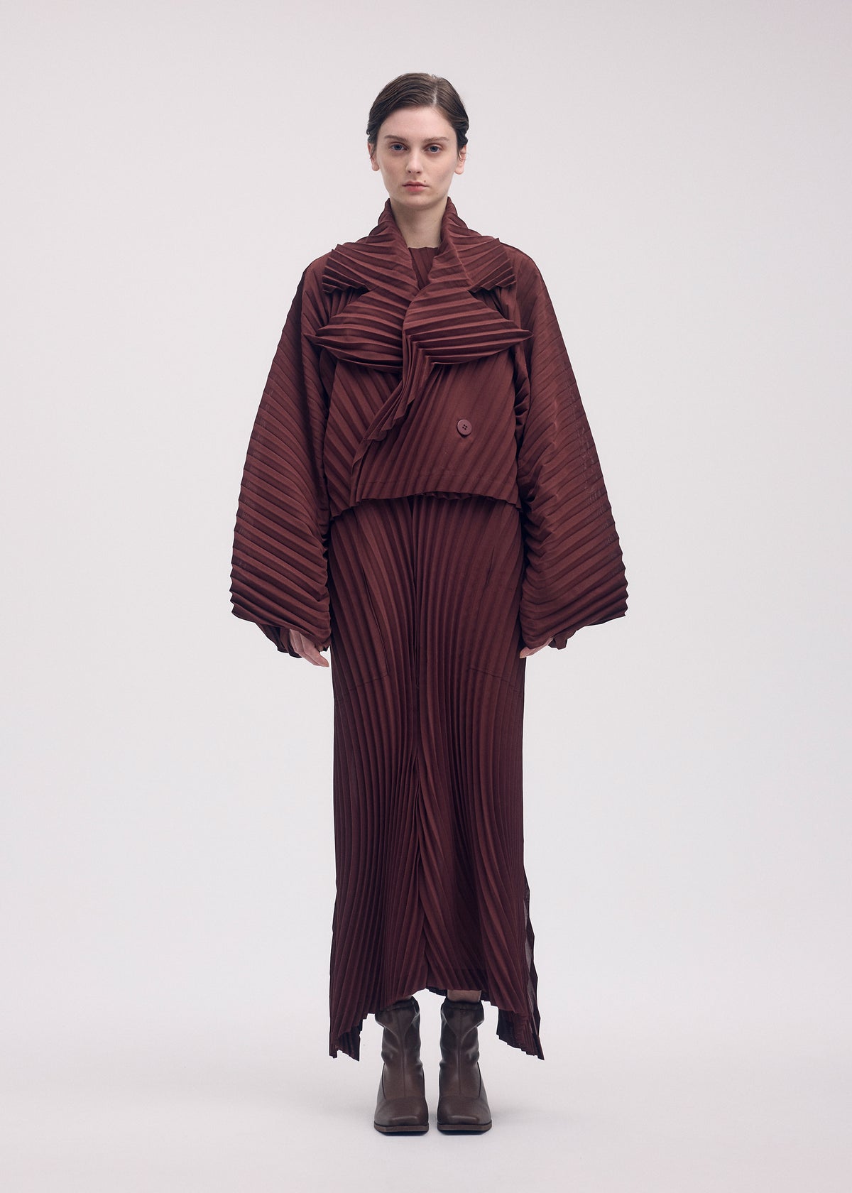 WAVE PLEATS、ウィメンズ_ジャケット&コート_ジャケット＆ブルゾン、着用画像1