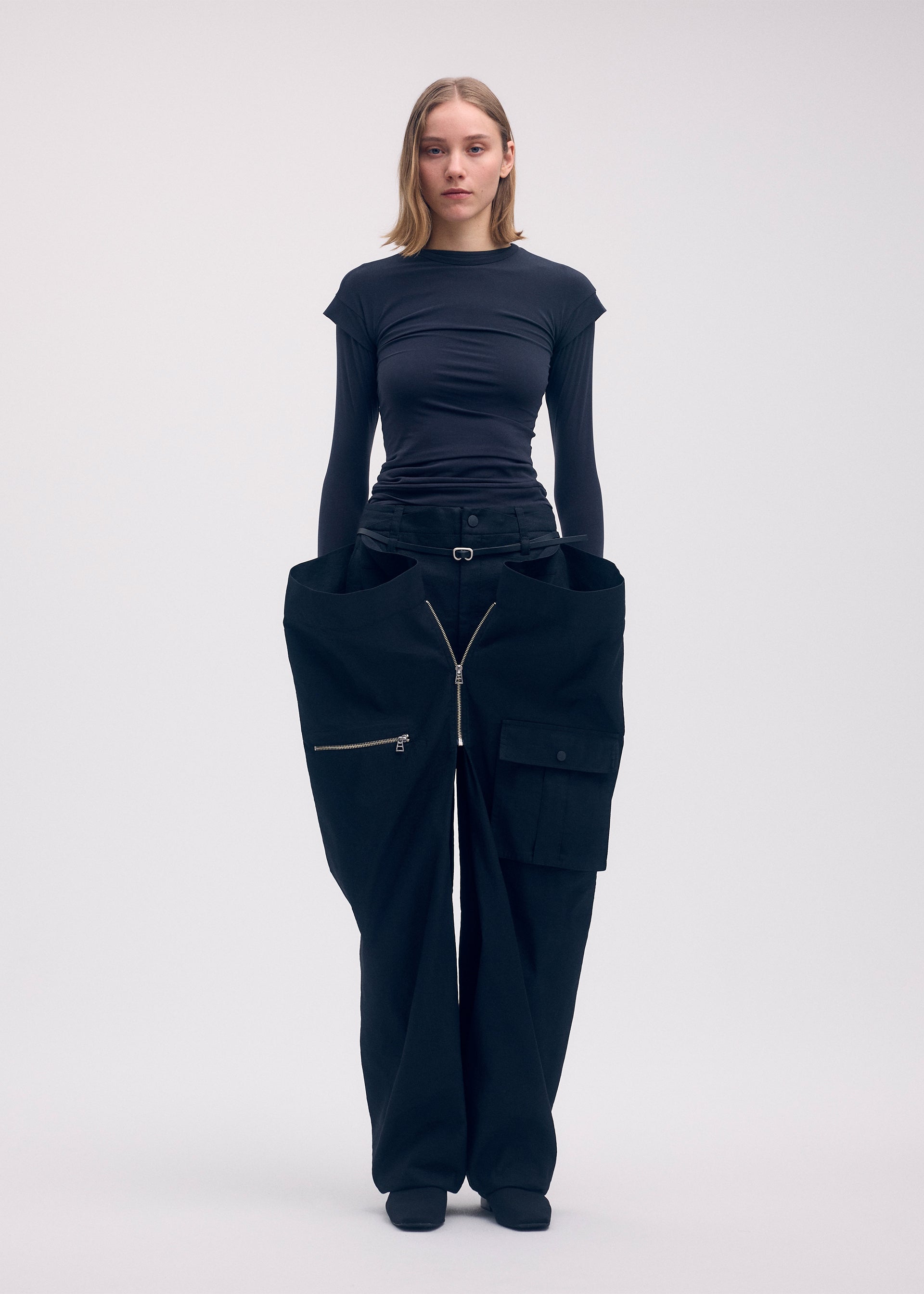 【美品】ISSEY MIYAKE ギャザーパンツ ウィメンズ／パンツ – isseymiyake.com