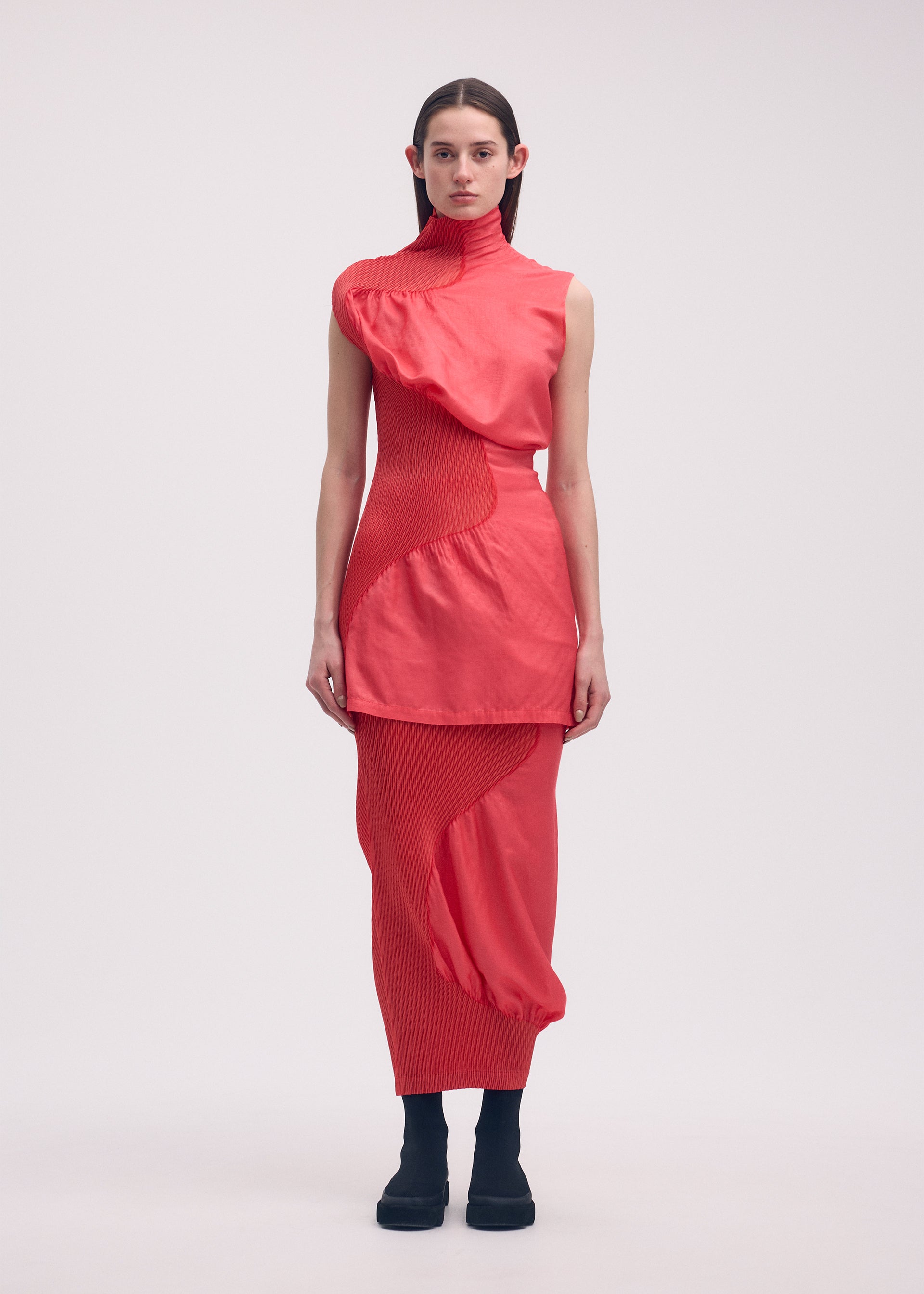 KNIT (CONTOUR) PLEATS、ウィメンズ_スカート、着用画像1