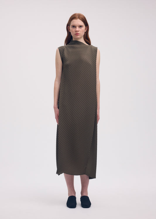 SOFT FOLD PLEATS、ウィメンズ_ワンピース、着用画像1