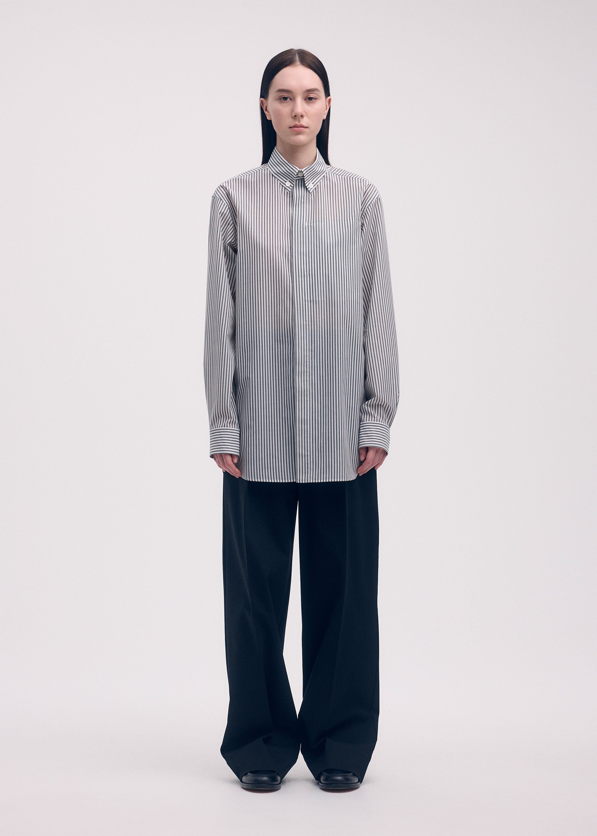 ウィメンズ／トップス／シャツ – isseymiyake.com