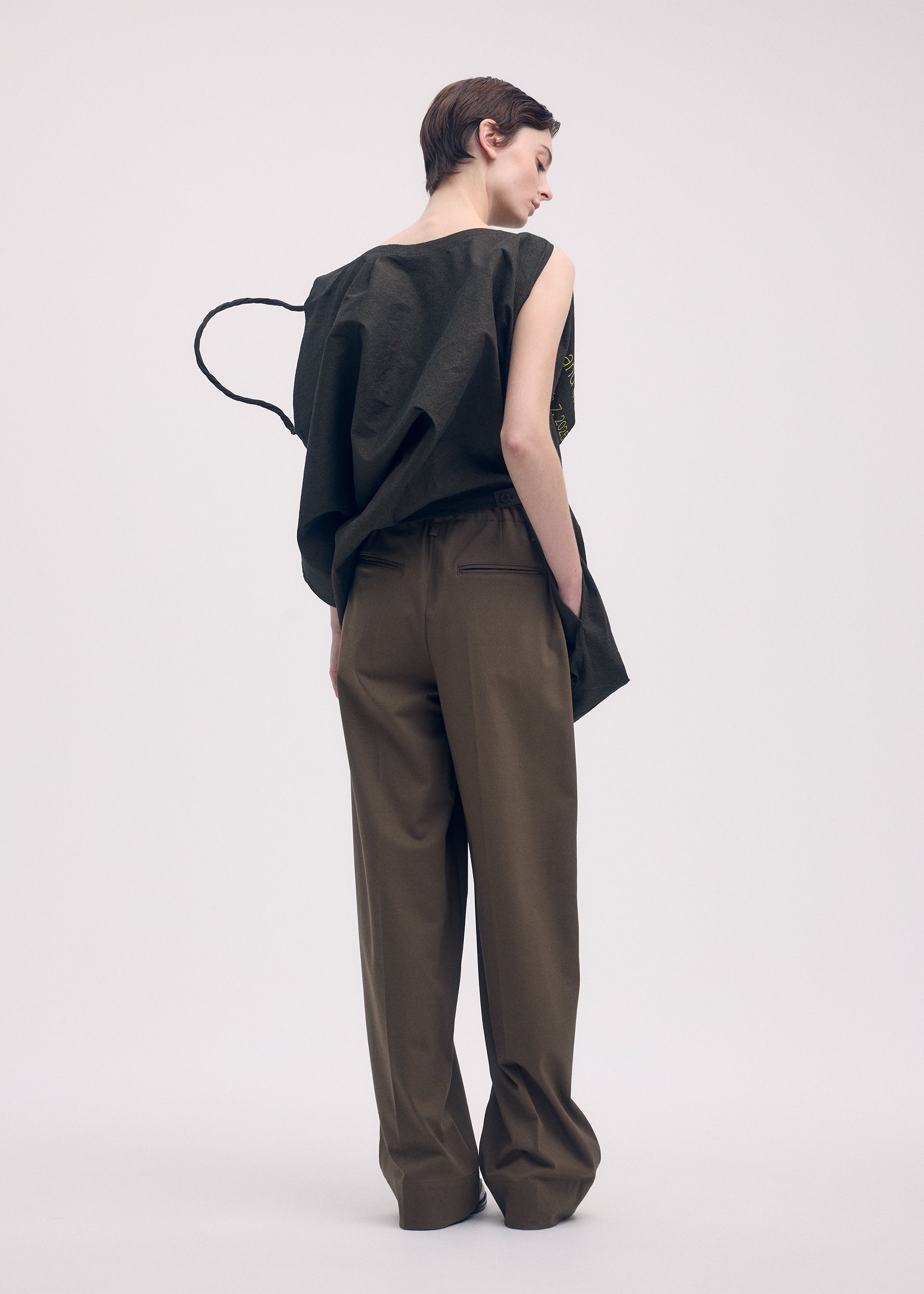 PAPER BAG (POSTER)、ウィメンズ_トップス_トップ、着用画像5