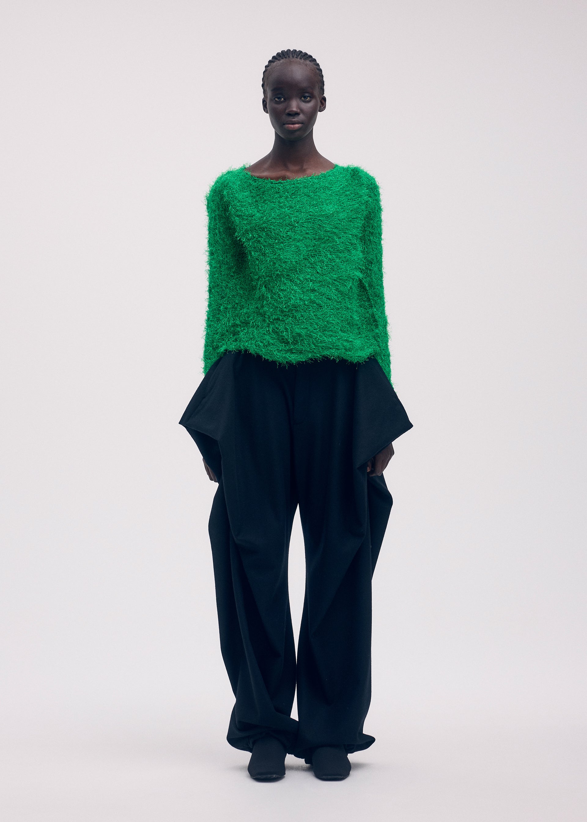 SHIFTED FUZZY PLEATS、ウィメンズ_トップス_トップ、着用画像1