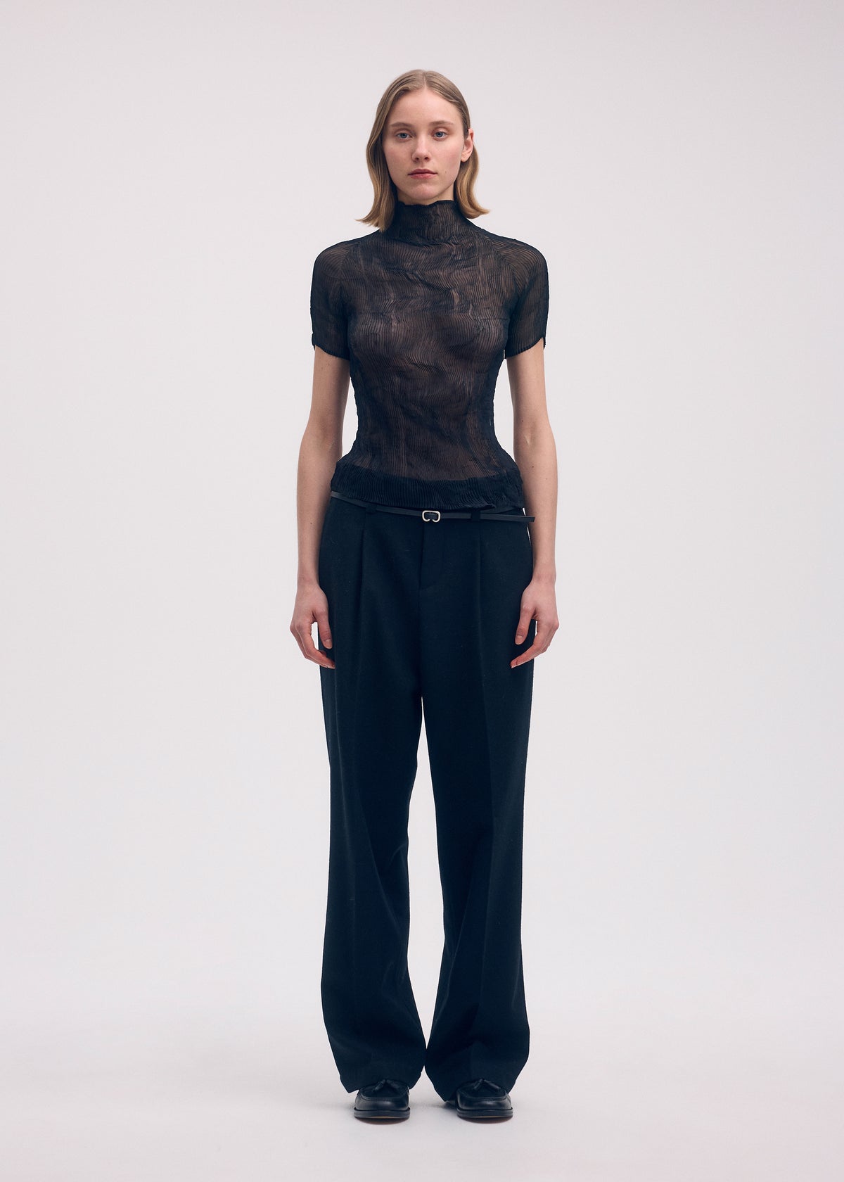 CHIFFON TWIST BK/WT-58、ウィメンズ_トップス_トップ、着用画像1