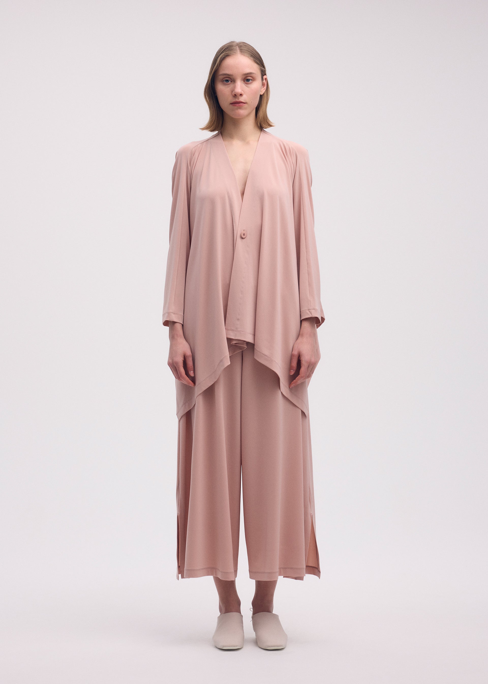 DRAPE JERSEY-58、ウィメンズ_パンツ、着用画像1