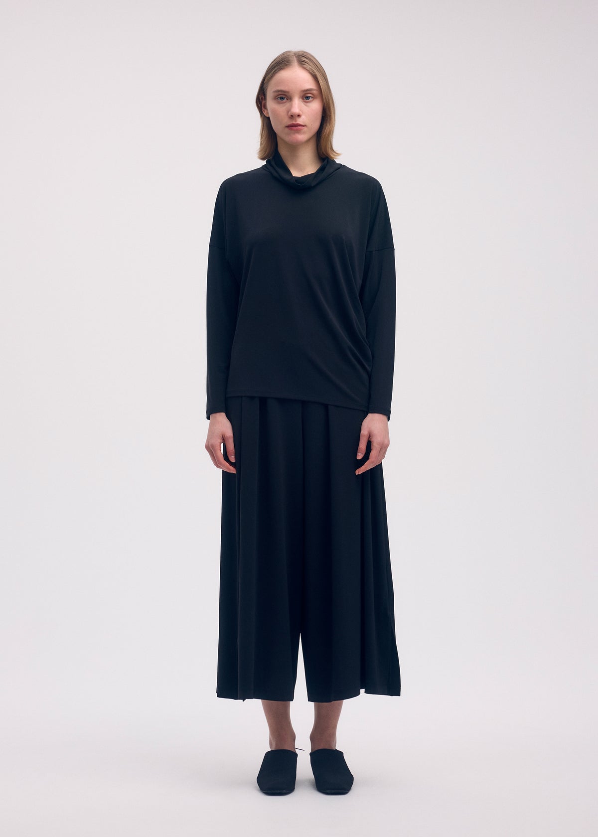 DRAPE JERSEY-58、ウィメンズ_トップス_トップ、着用画像1