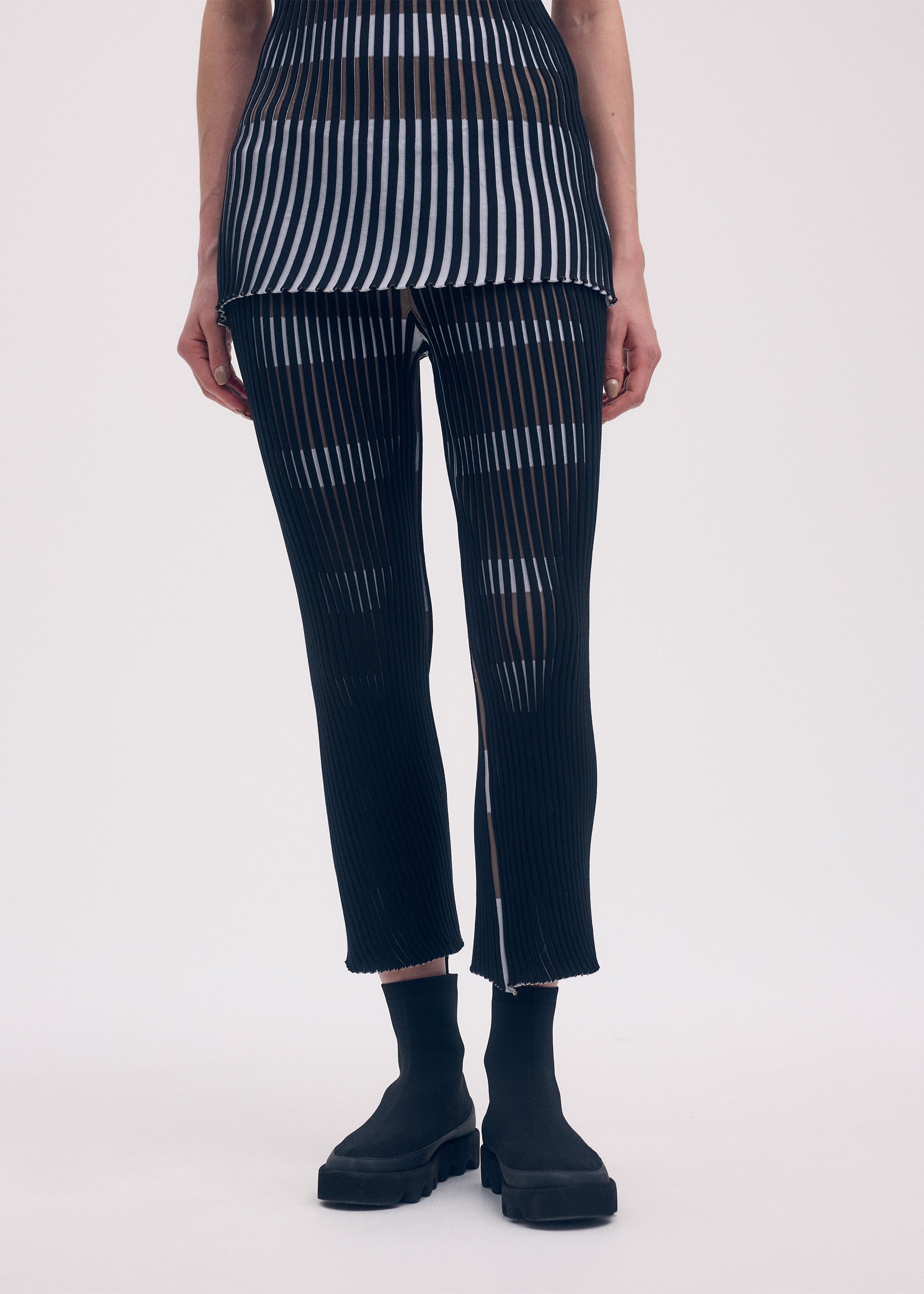 STRIPE PLATING KNIT、ウィメンズ_ニット、着用画像3