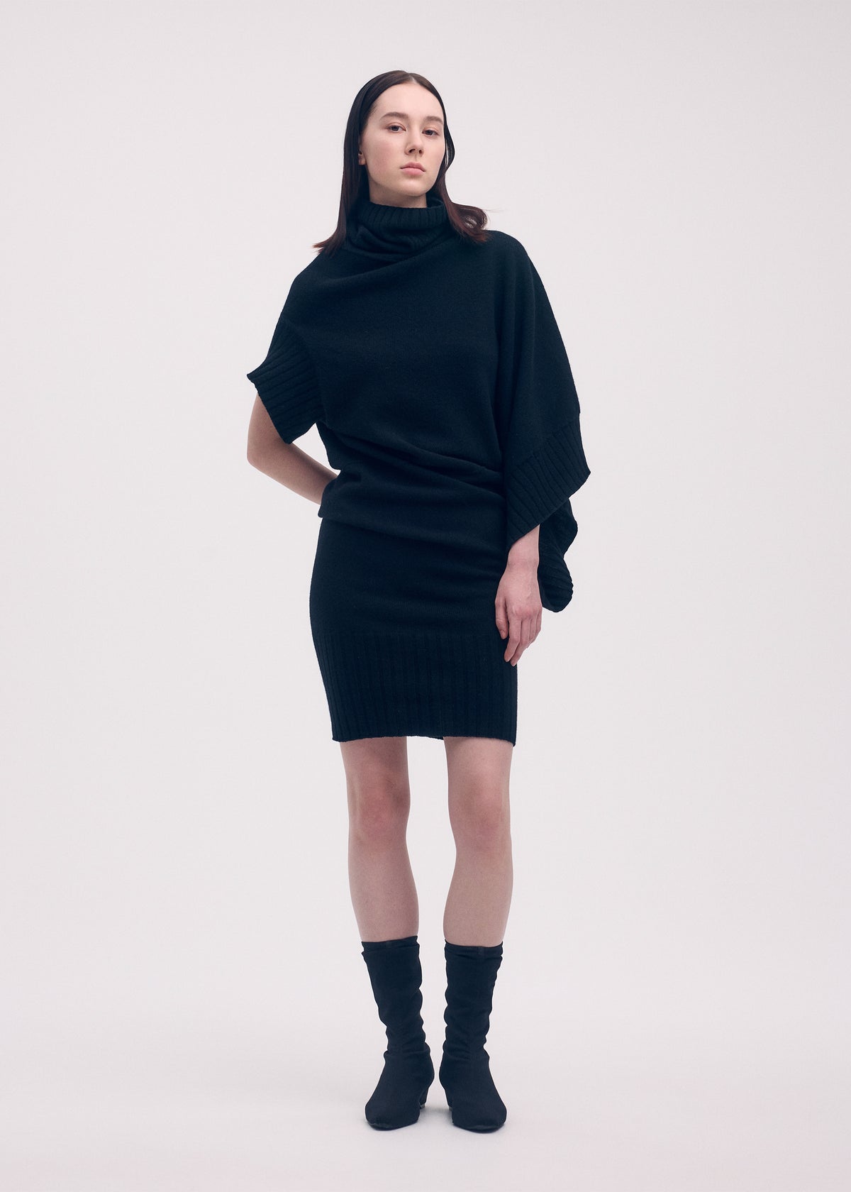 CROOKED WOOL KNIT、ウィメンズ_ニット、着用画像2