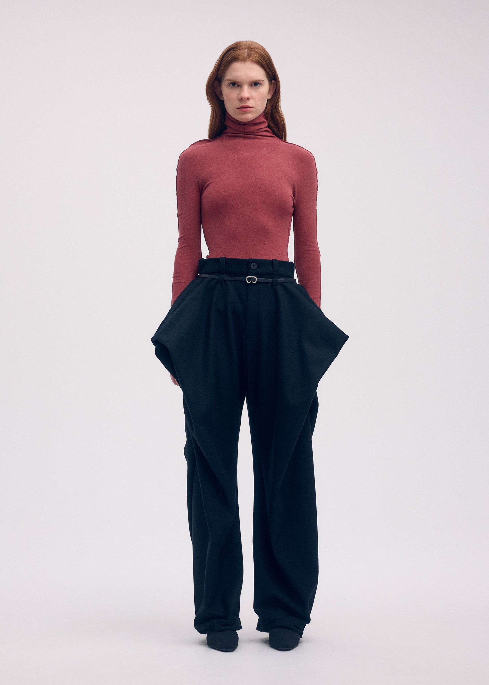 ウィメンズ／トップス／トップ – isseymiyake.com