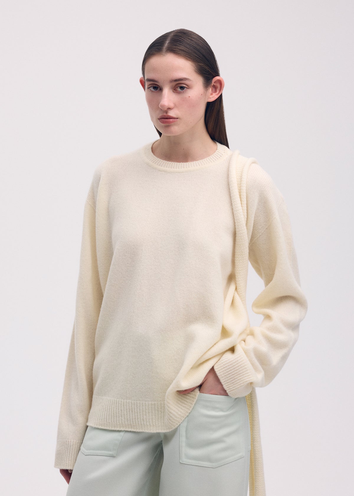 BACKPACK KNIT、ウィメンズ_ニット、着用画像2