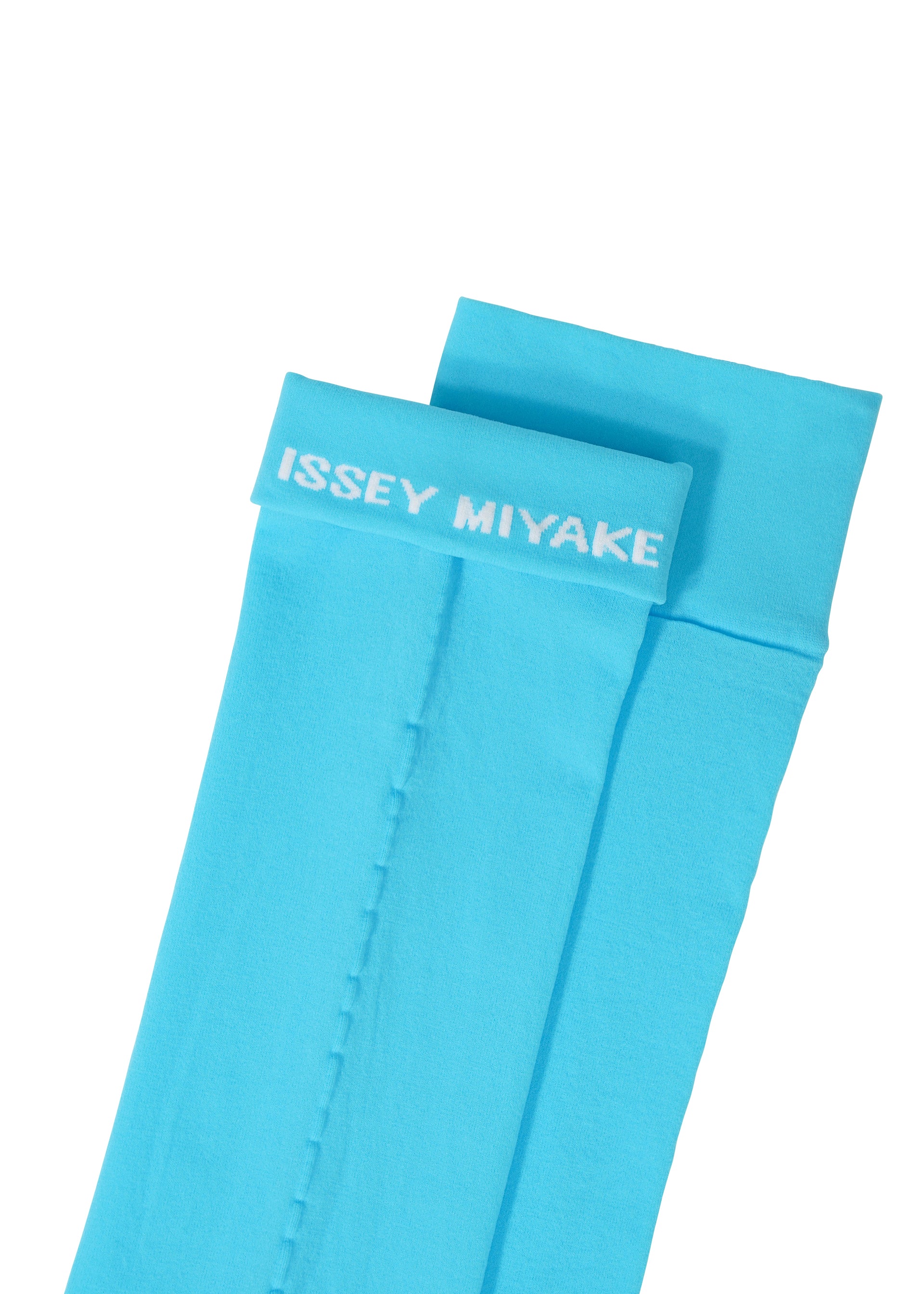 SHEER SOCKS – isseymiyake.com