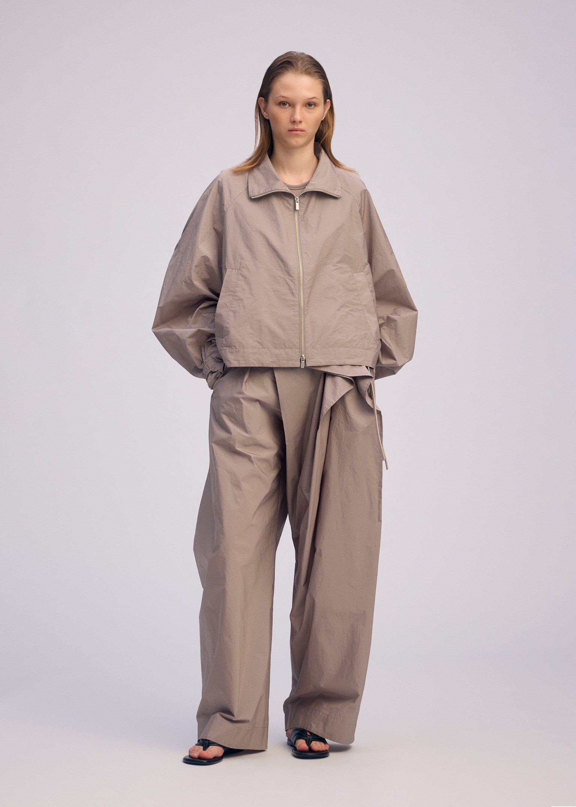 AKIMBO、ウィメンズ_ジャケット&コート_ジャケット＆ブルゾン、着用画像2