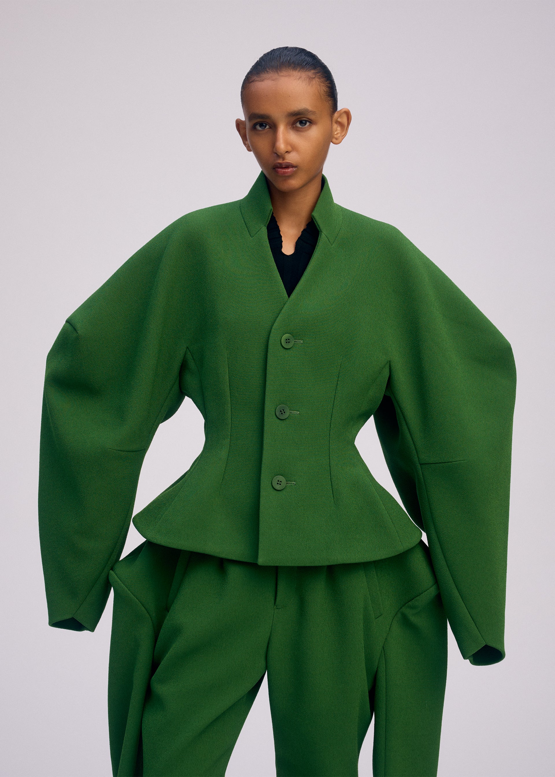 ARMS – isseymiyake.com