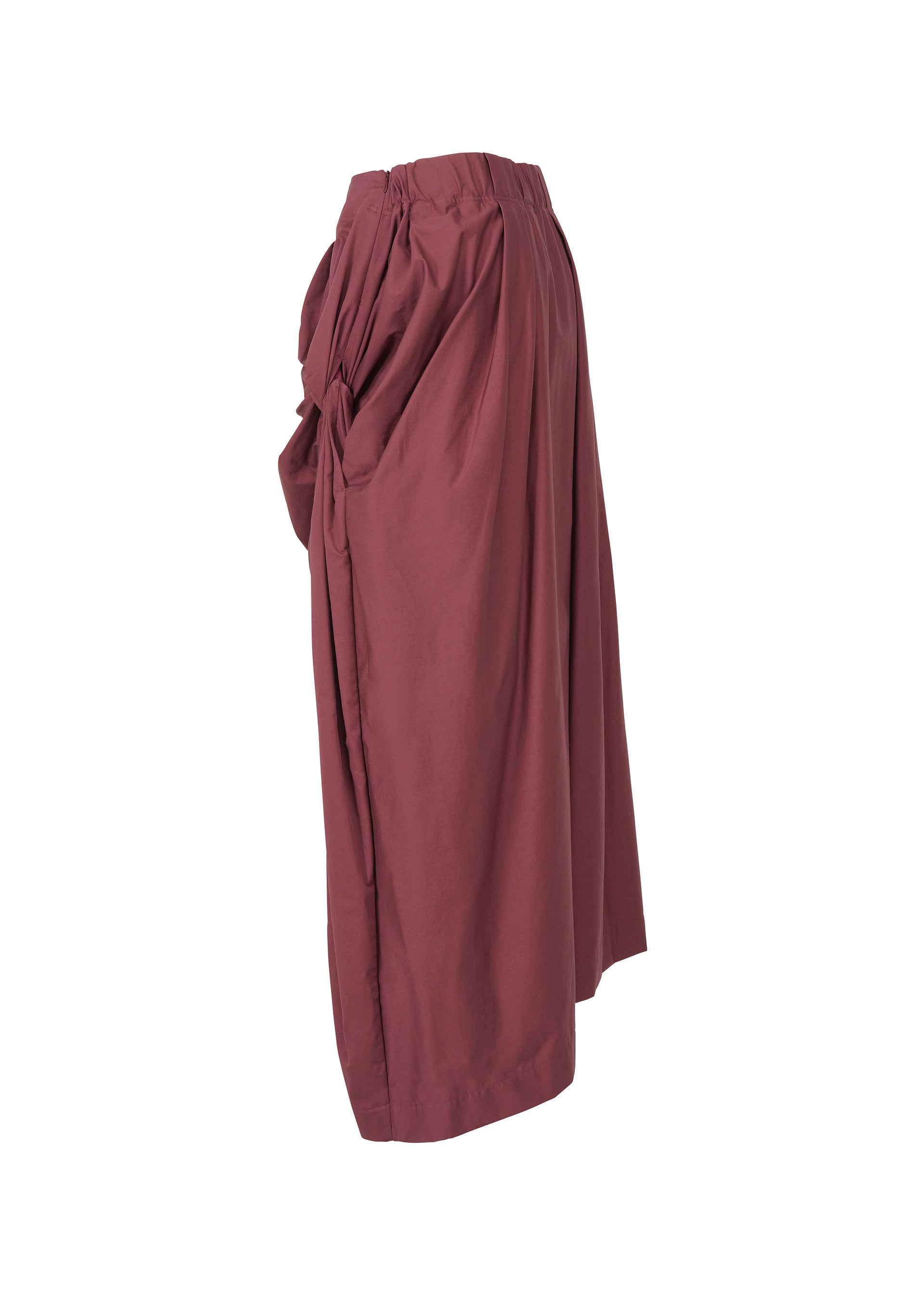 TWISTED DRAPE – isseymiyake.com