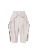 FLUTTERING PANTS