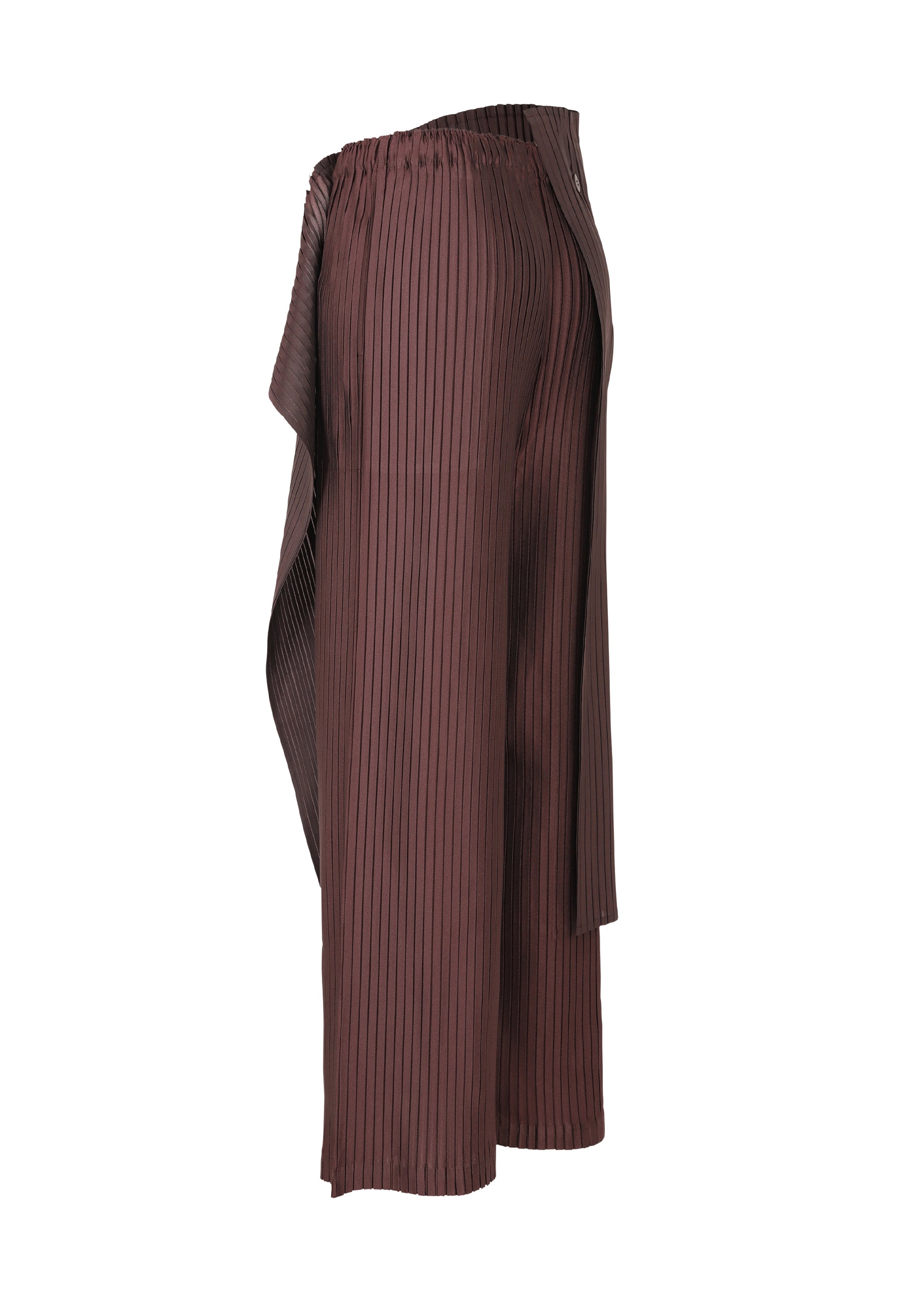 PLEATED ON PLEATS – isseymiyake.com
