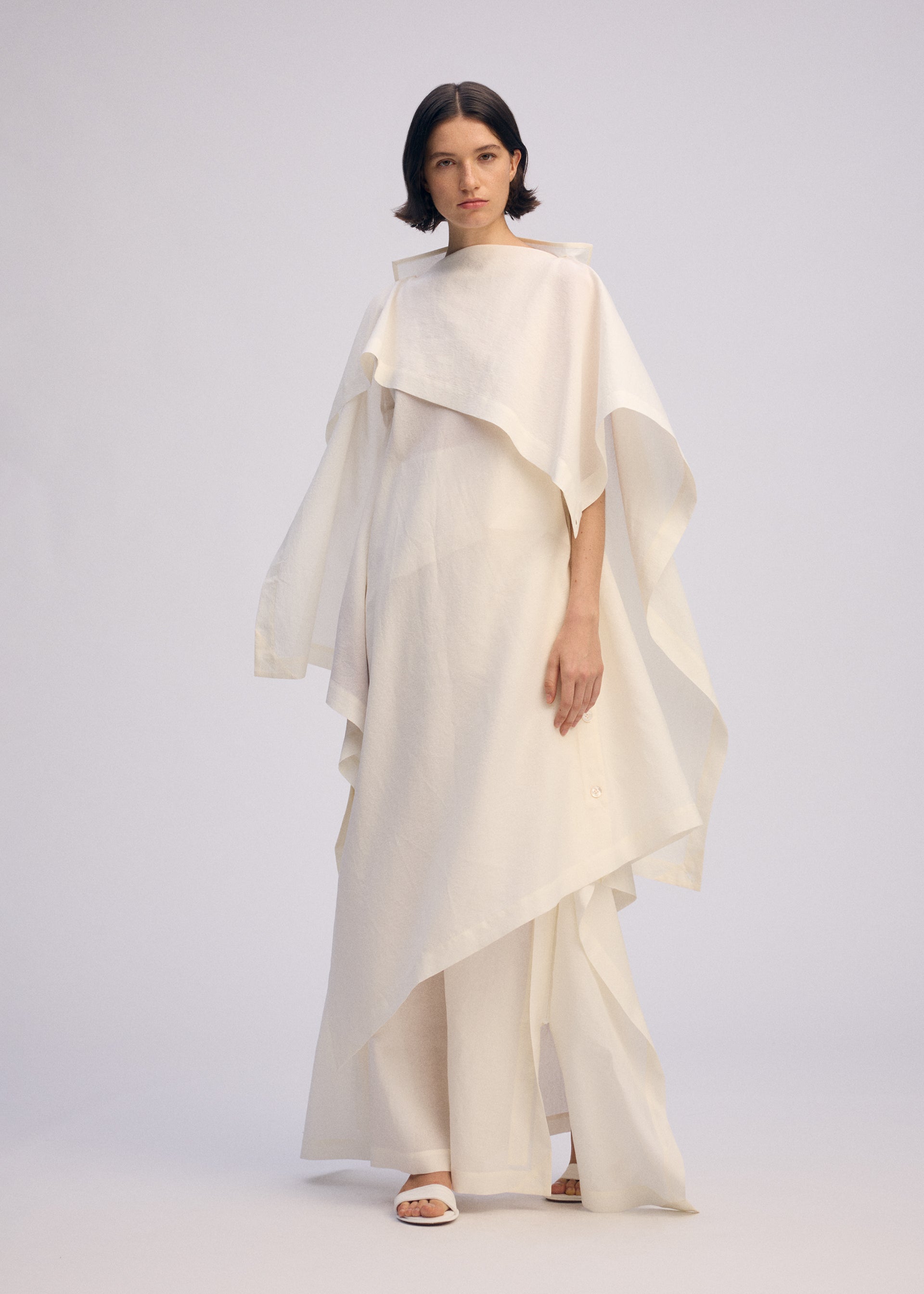 希少　ISSEY MIYAKE WHITE LABEL バイカラー　ワンピース BASICS – ISSEY MIYAKE ONLINE STORE