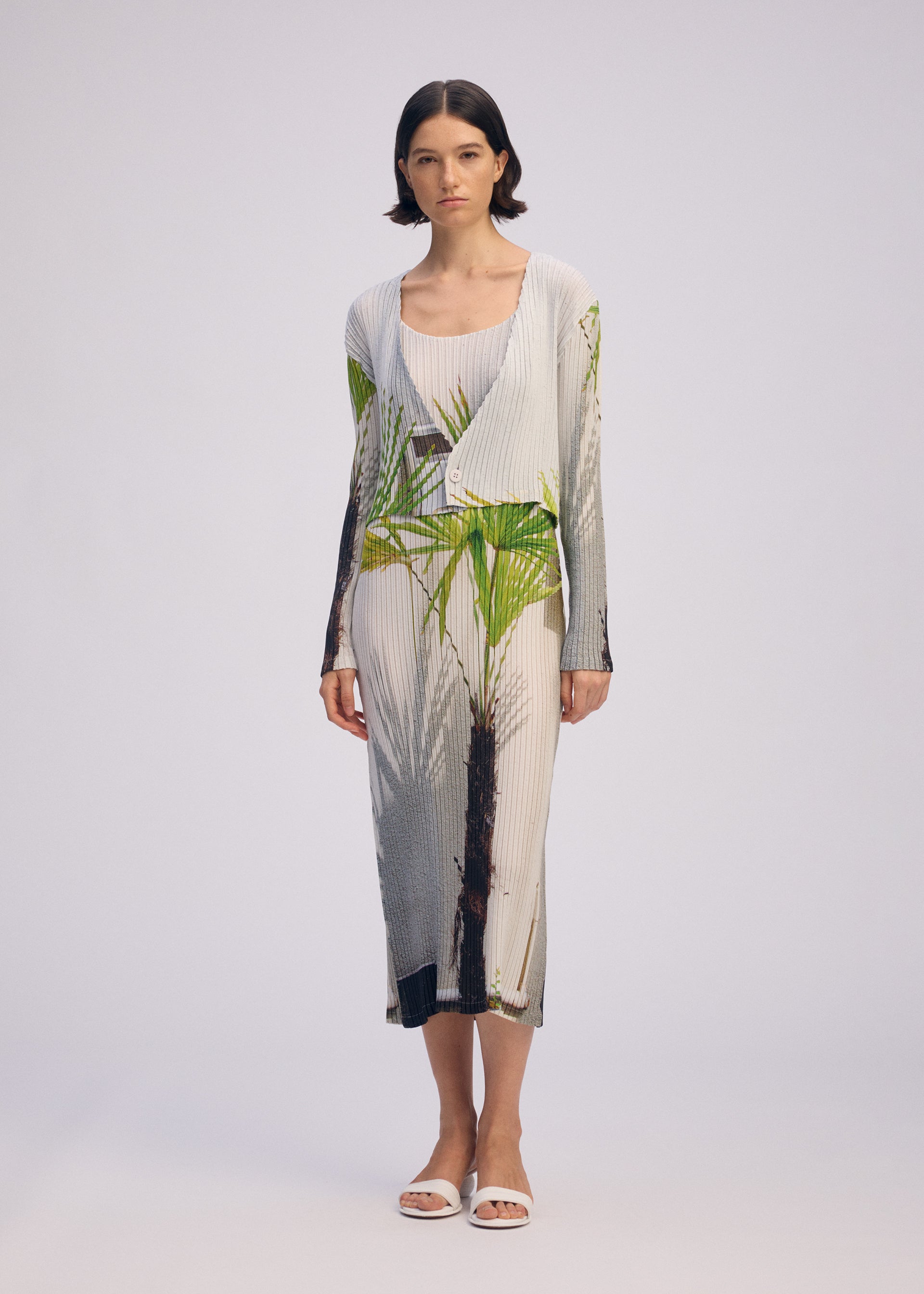 URBAN JUNGLE PLEATS – isseymiyake.com