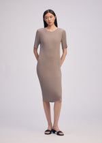 HATCHING PLEATS、ウィメンズ_ワンピース、着用画像3