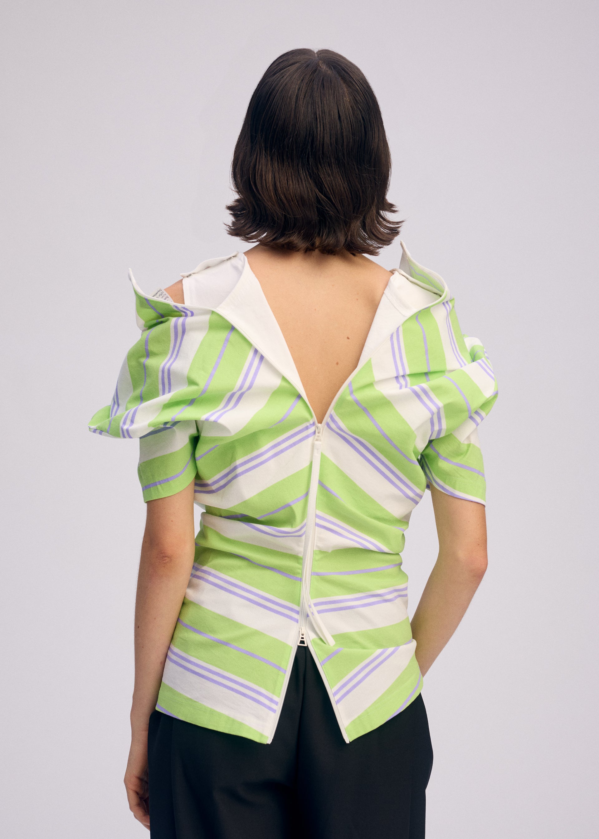 GENERIC WEAR：STRIPES、ウィメンズ_トップス_トップ、着用画像9