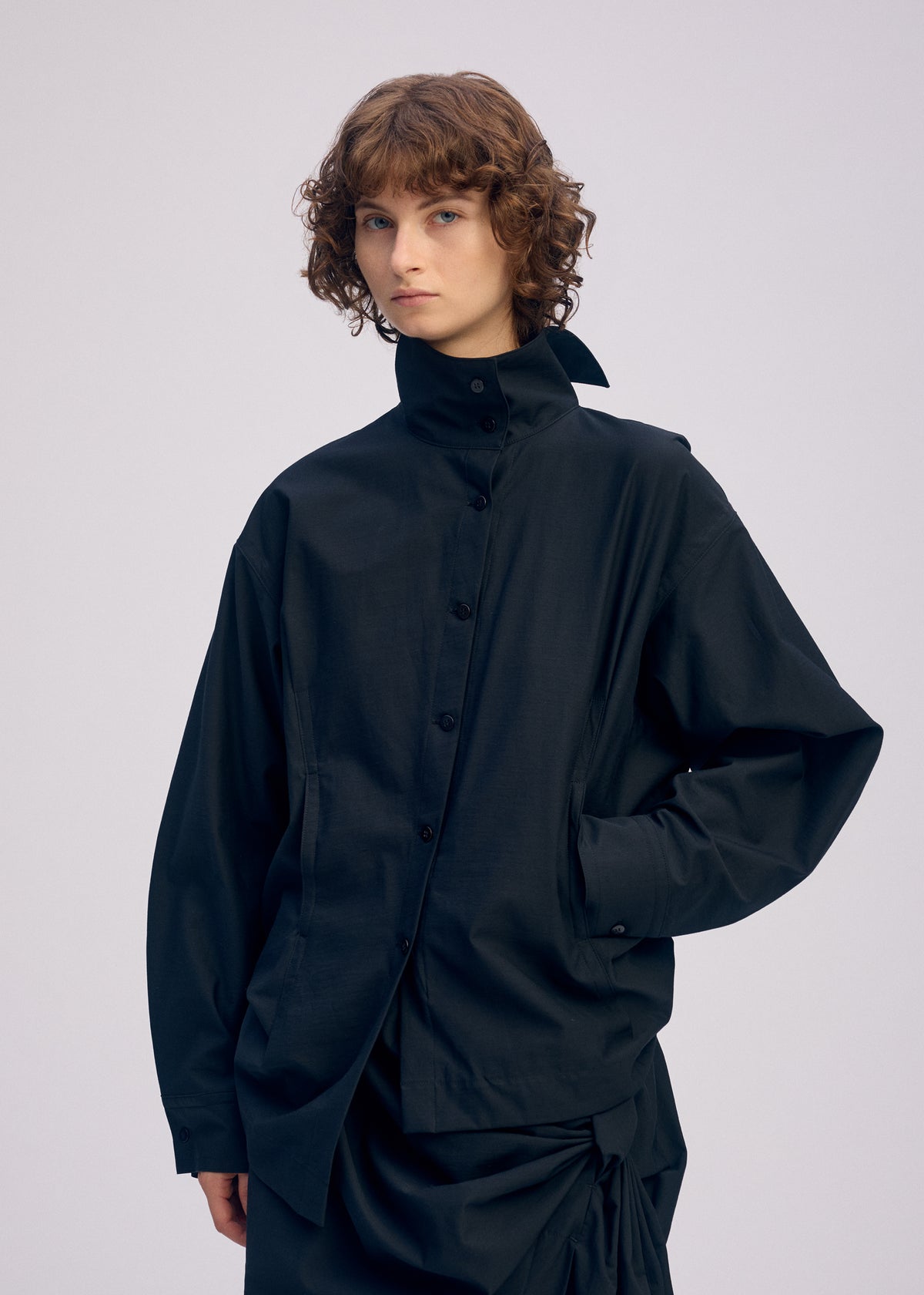 TWISTED DRAPE、ウィメンズ_トップス_シャツ、着用画像3