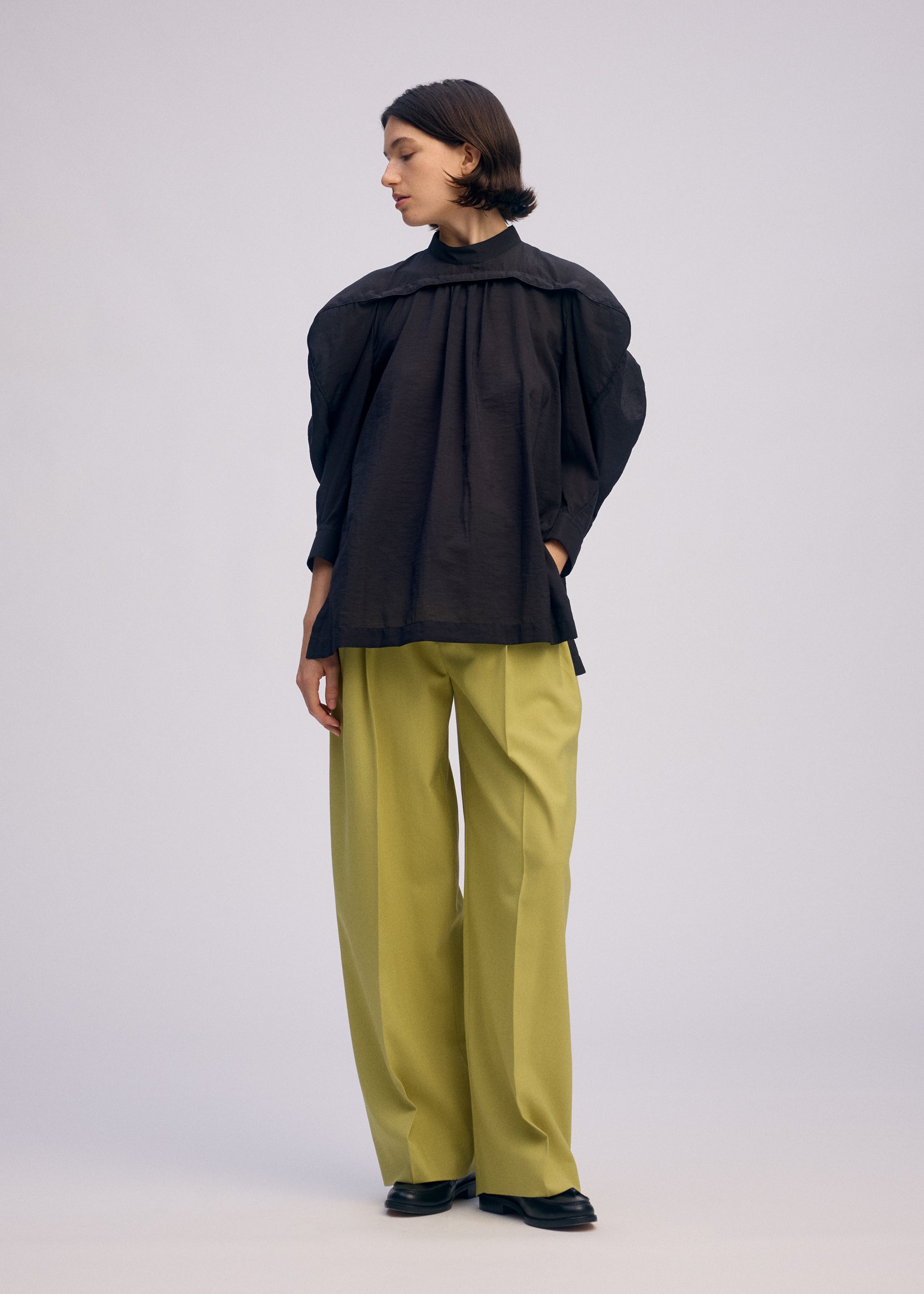 R SHIRT SHEER – isseymiyake.com