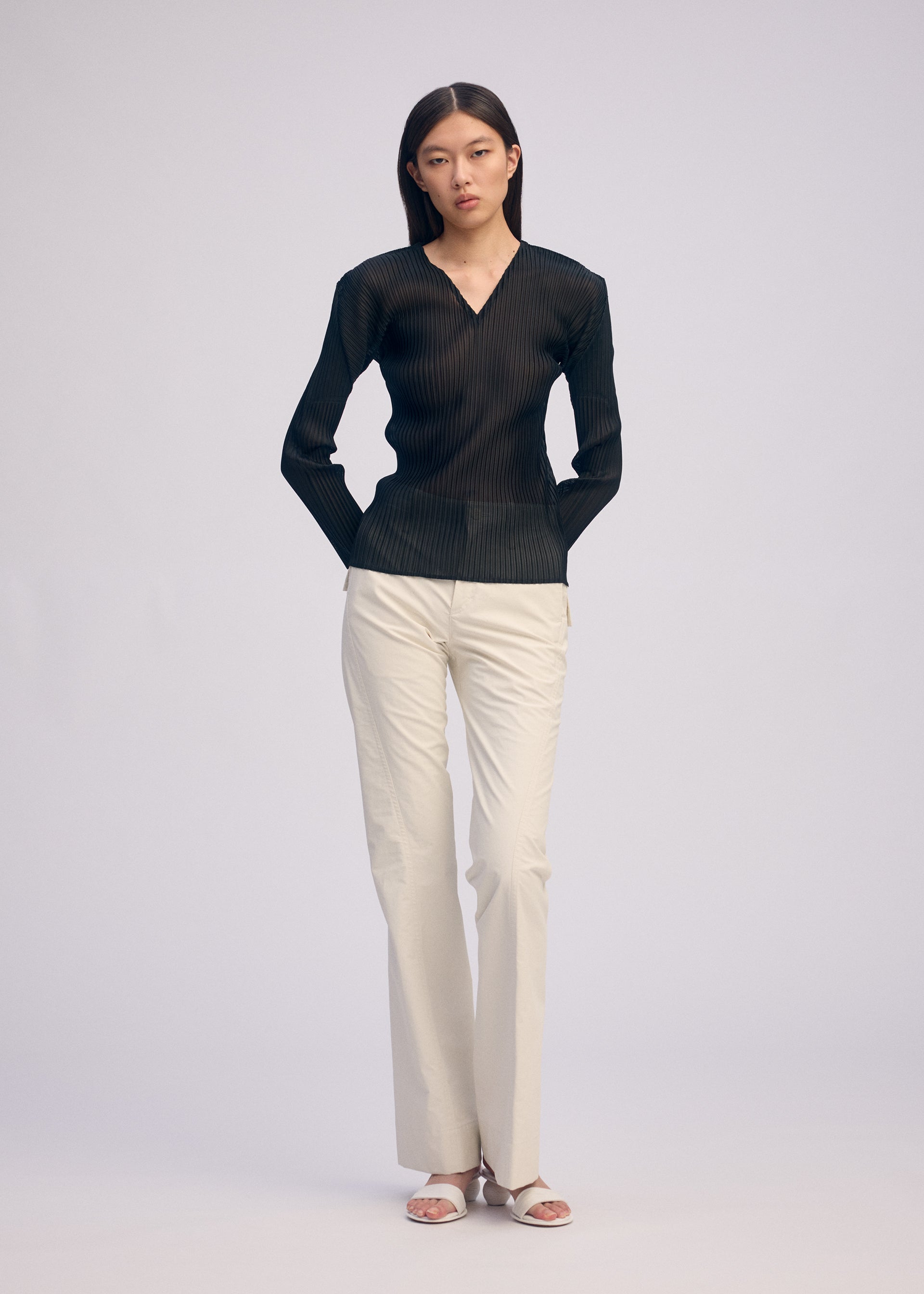 SHEER SCARF PLEATS、ウィメンズ_ニット、着用画像3